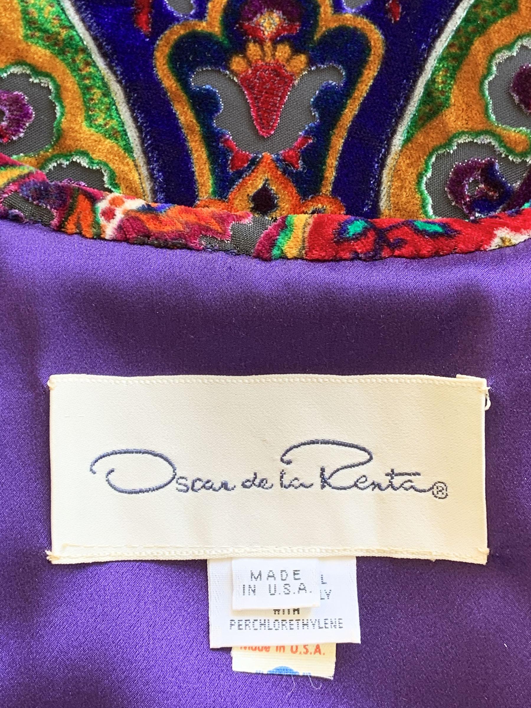 Vintage 90's Oscar de la Renta Devoré Velvet  Embroidered Print Long Coat US 6 For Sale 8