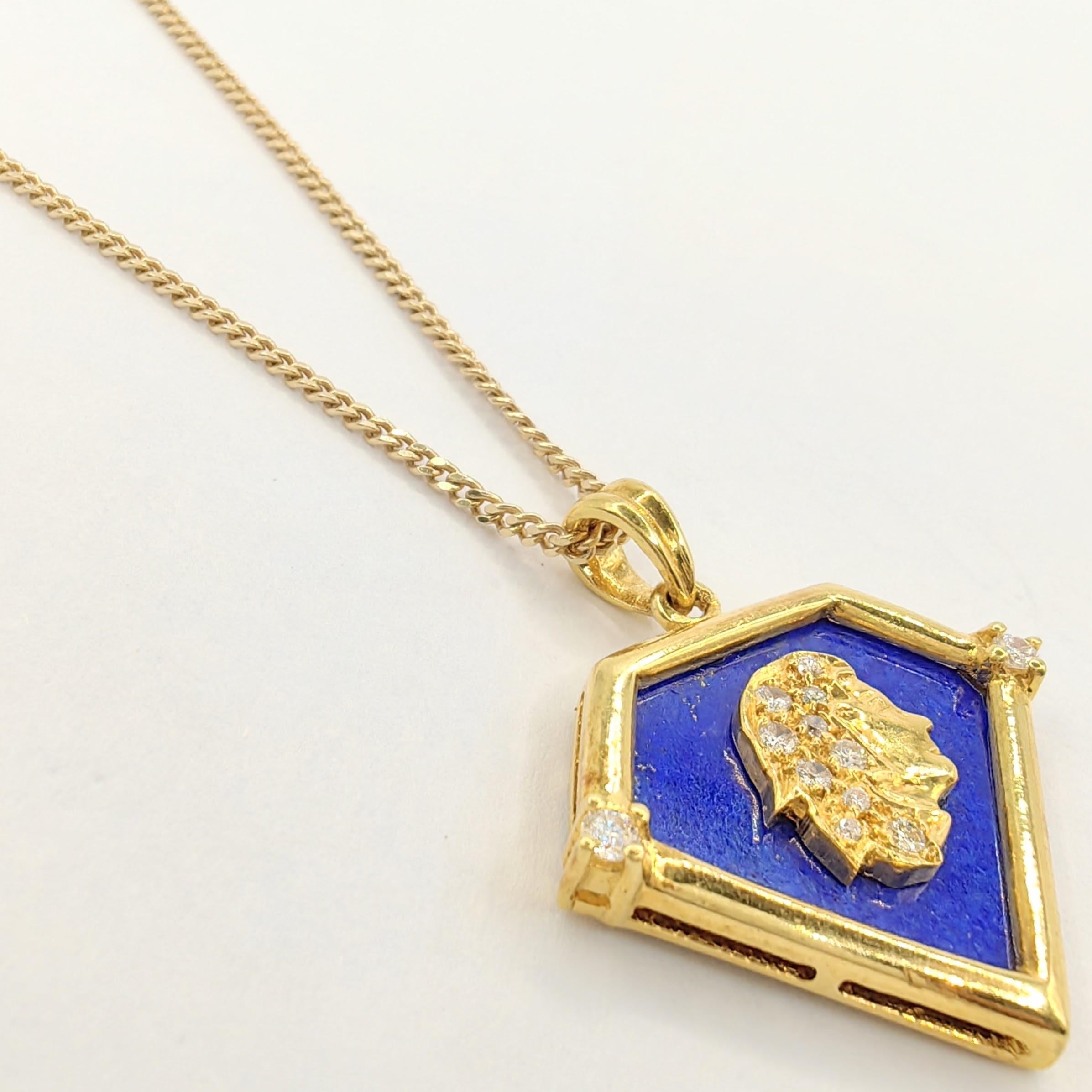 Round Cut Vintage 90's Virgo Blue Lapis Diamond Necklace Pendant in 20K Yellow Gold For Sale