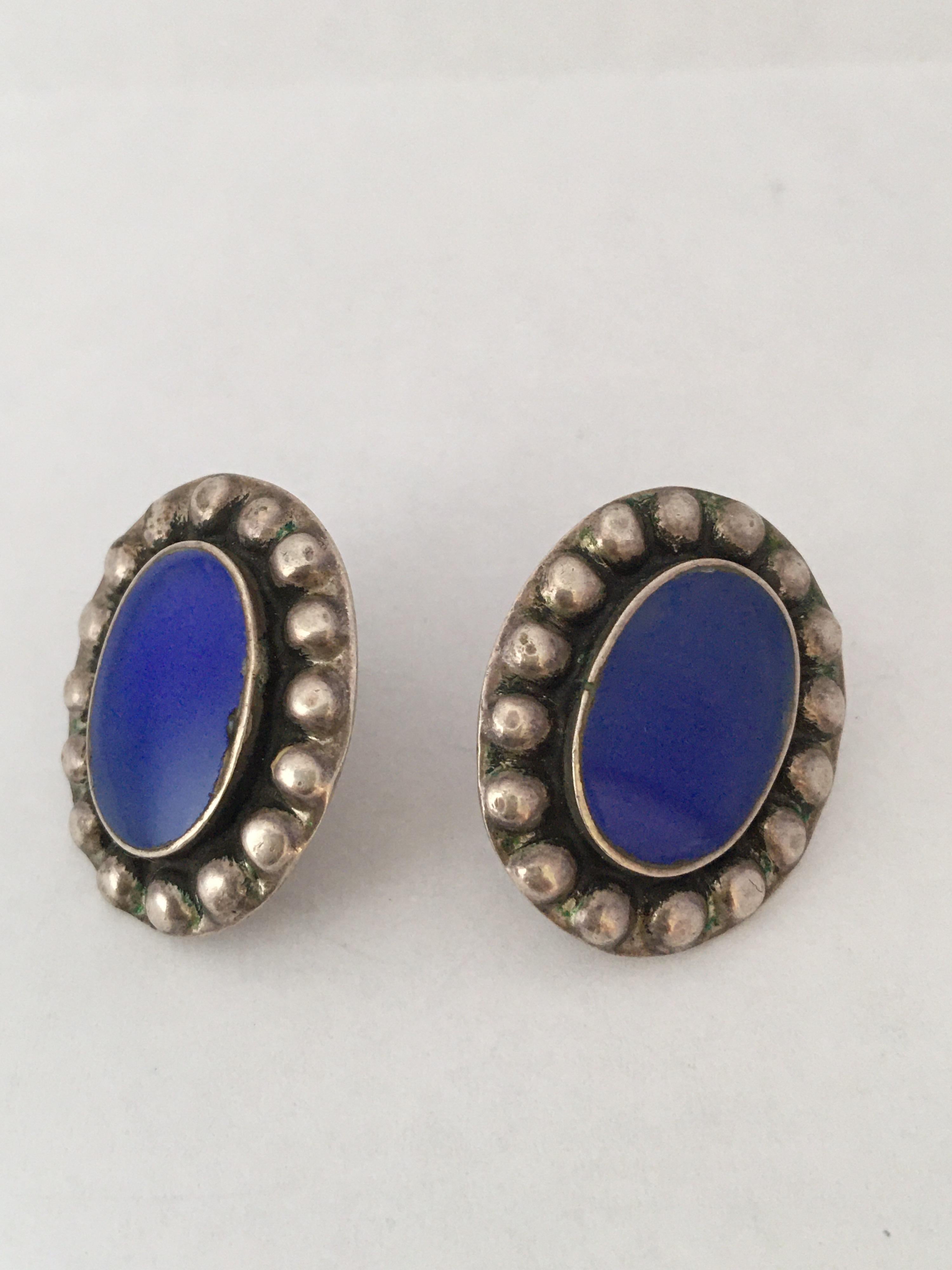 Vintage 925 Silver Pair of Earrings with Blue Agate For Sale 1