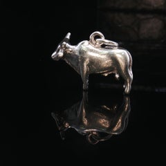 Vintage 925 Sterling Silver 3D longhorn Bull Cow Charm Pendant 3.8g