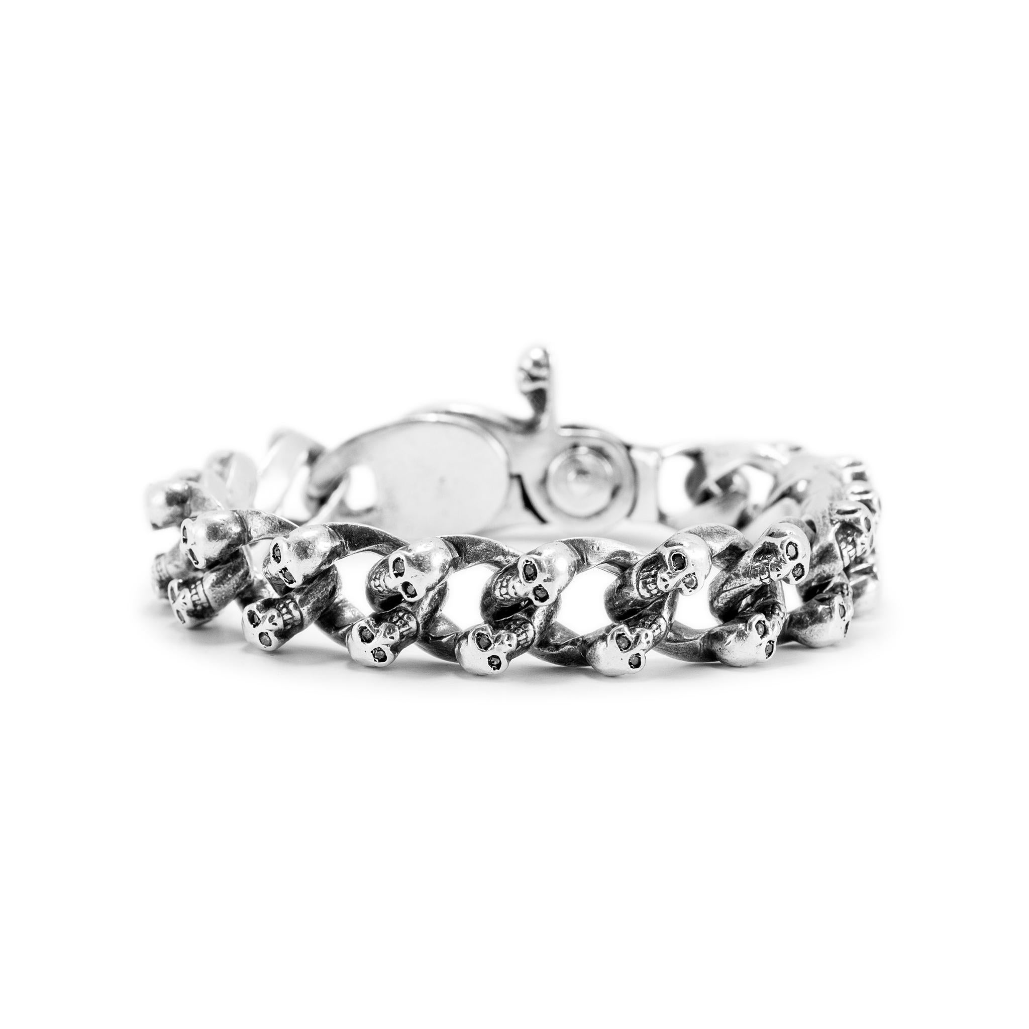 Round Cut Vintage 925 Sterling Silver Diamond Eyed Black Sapphire Skulls Biker Bracelet