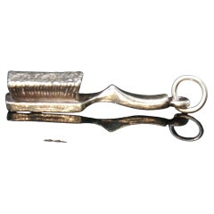 Vintage 925 Sterling Silver Hairbrush Charm Pendant 2.8g