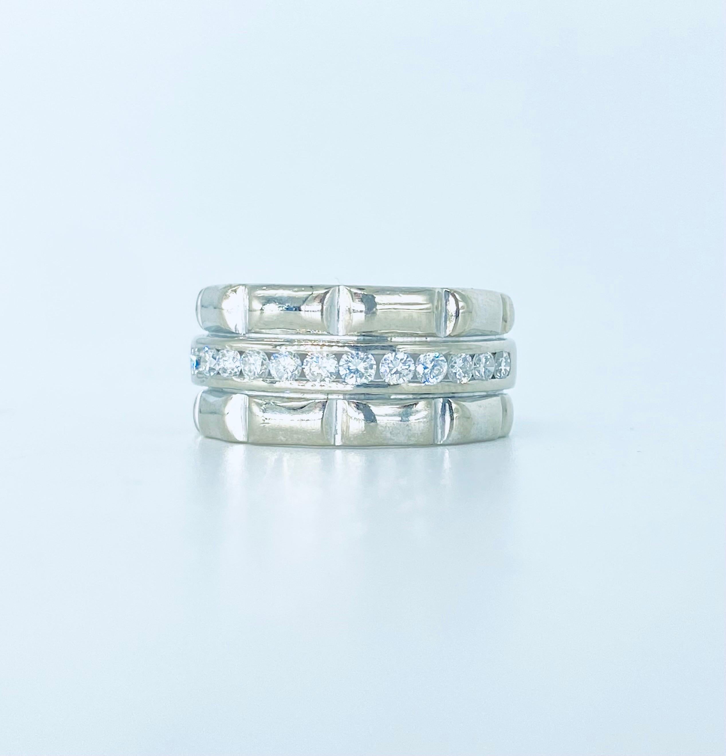 Vintage 0.36 Carat Diamonds Channel Set Bamboo Design 18k White Gold Ring For Sale 3