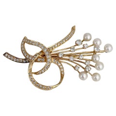 Vintage 950 Platinum Pearl TW 1.00 Carat Diamond Floral Motif Pin Brooch