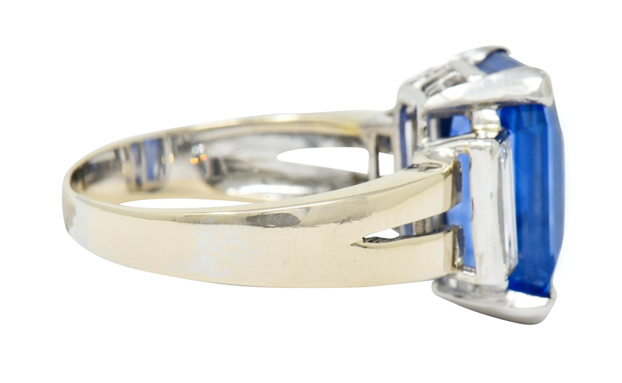 Contemporary Vintage 9.72 Carat No Heat Ceylon Sapphire Diamond 18 Karat White Gold Ring