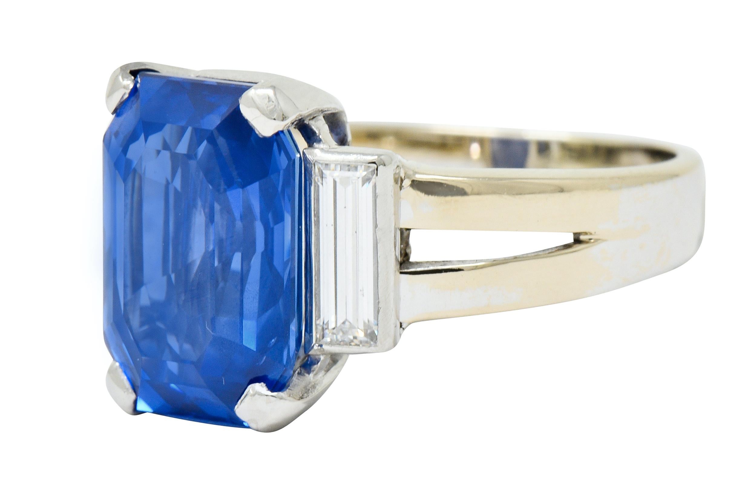 Women's or Men's Vintage 9.72 Carat No Heat Ceylon Sapphire Diamond 18 Karat White Gold Ring