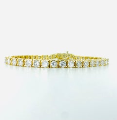 Vintage 11 Carat Total Weight Round Diamond Tennis Bracelet 14k Gold