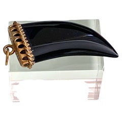 Vintage 9ct 375 / 9k Mounted Onyx cornicello Shaped Pendant