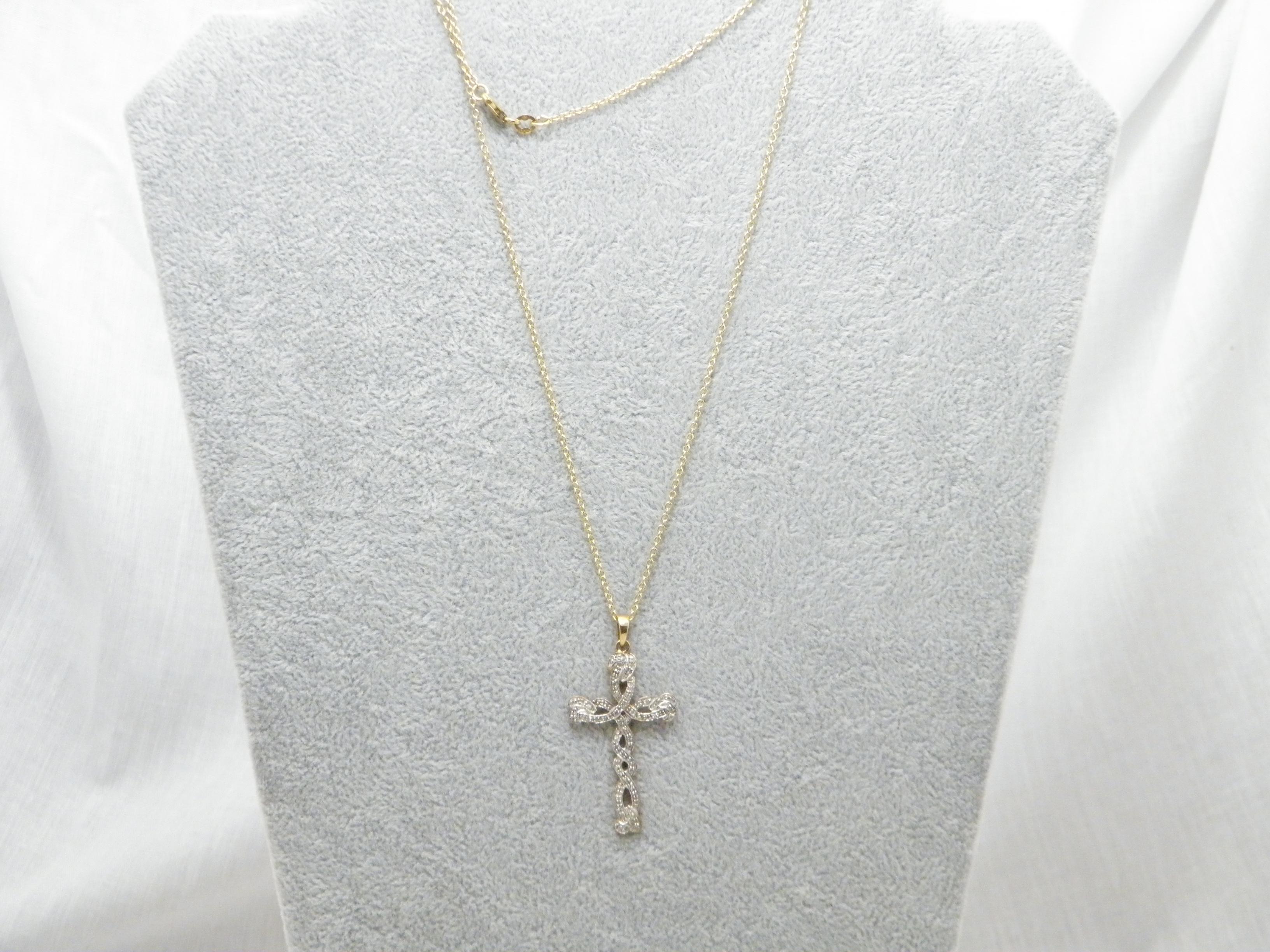 Round Cut Vintage 9ct Gold 0.5Cttw Diamond Cross Pendant Necklace 26 Inch Belcher Chain 37 For Sale