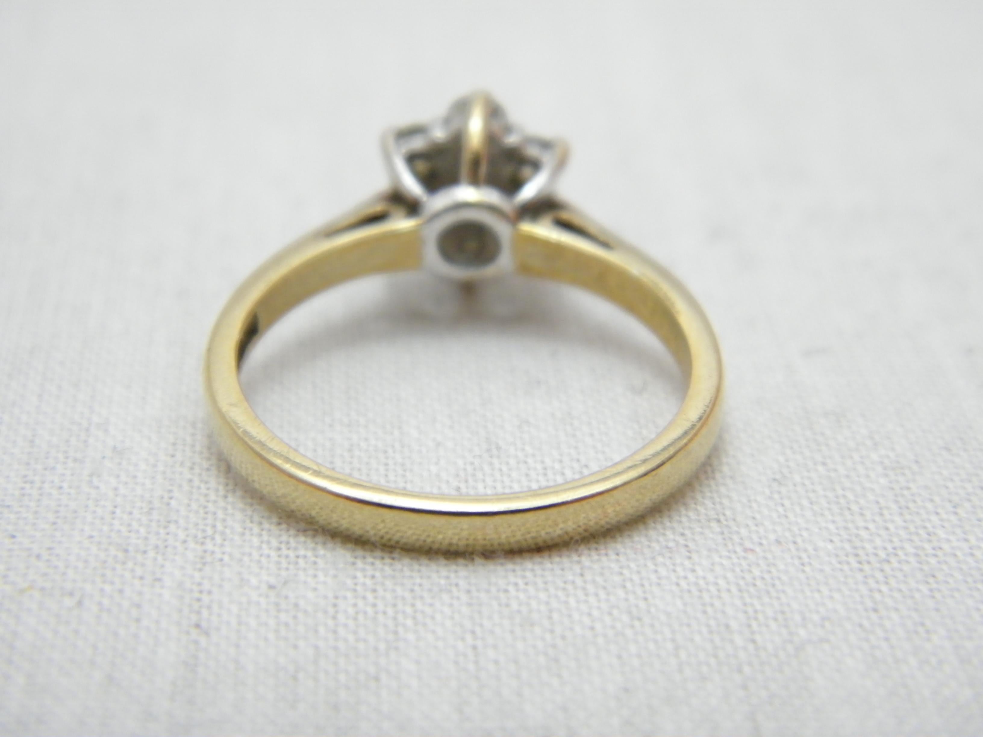 Vintage 9ct Gold 0.5Cttw Diamond Daisy Cluster Engagement Ring Size N 6.75 375 In Good Condition For Sale In Camelford, GB