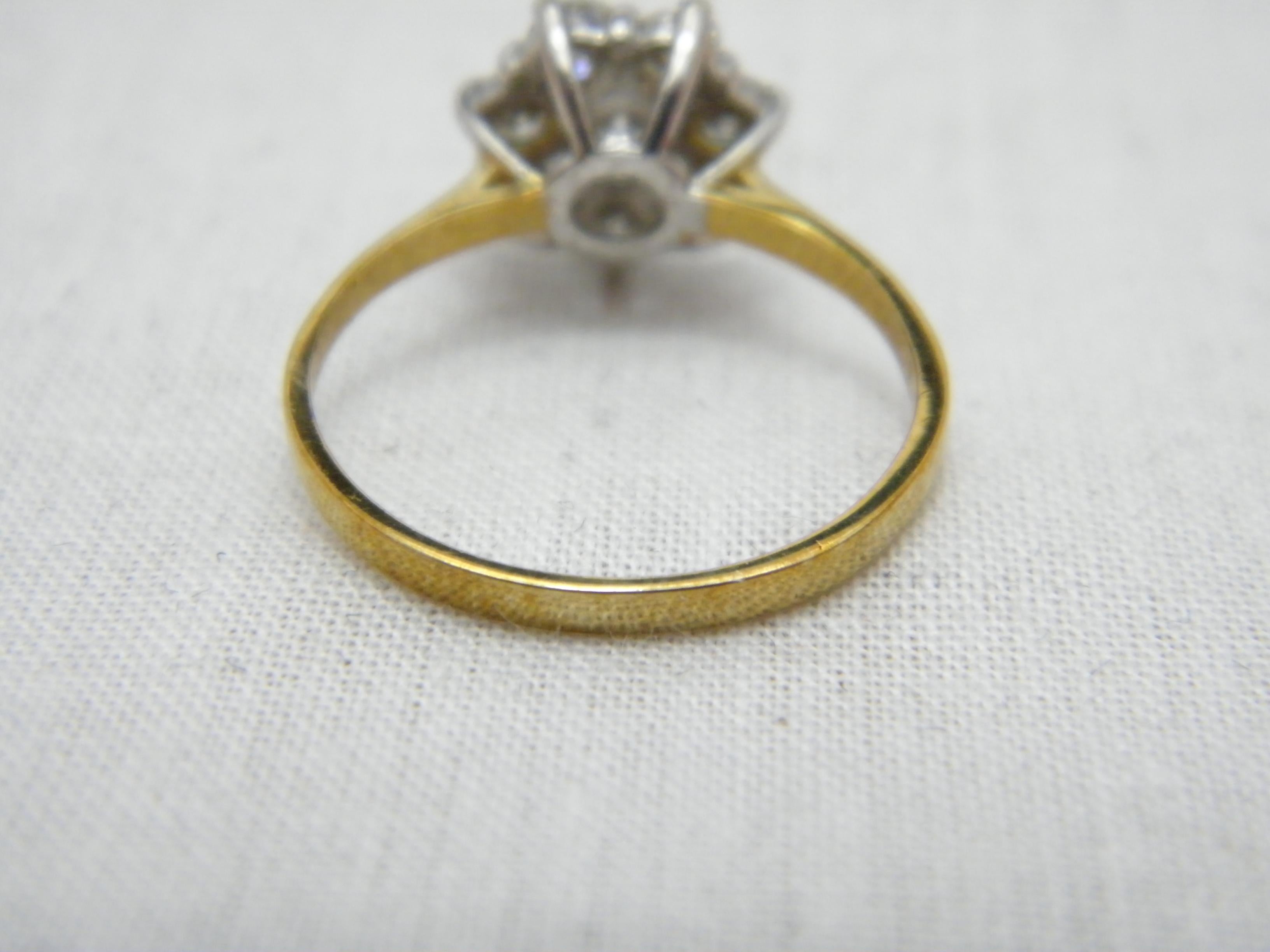 Vintage 9ct Gold 1.0Cttw Diamond Daisy Cluster Engagement Ring 375 Size P 7.75 In Excellent Condition For Sale In Camelford, GB