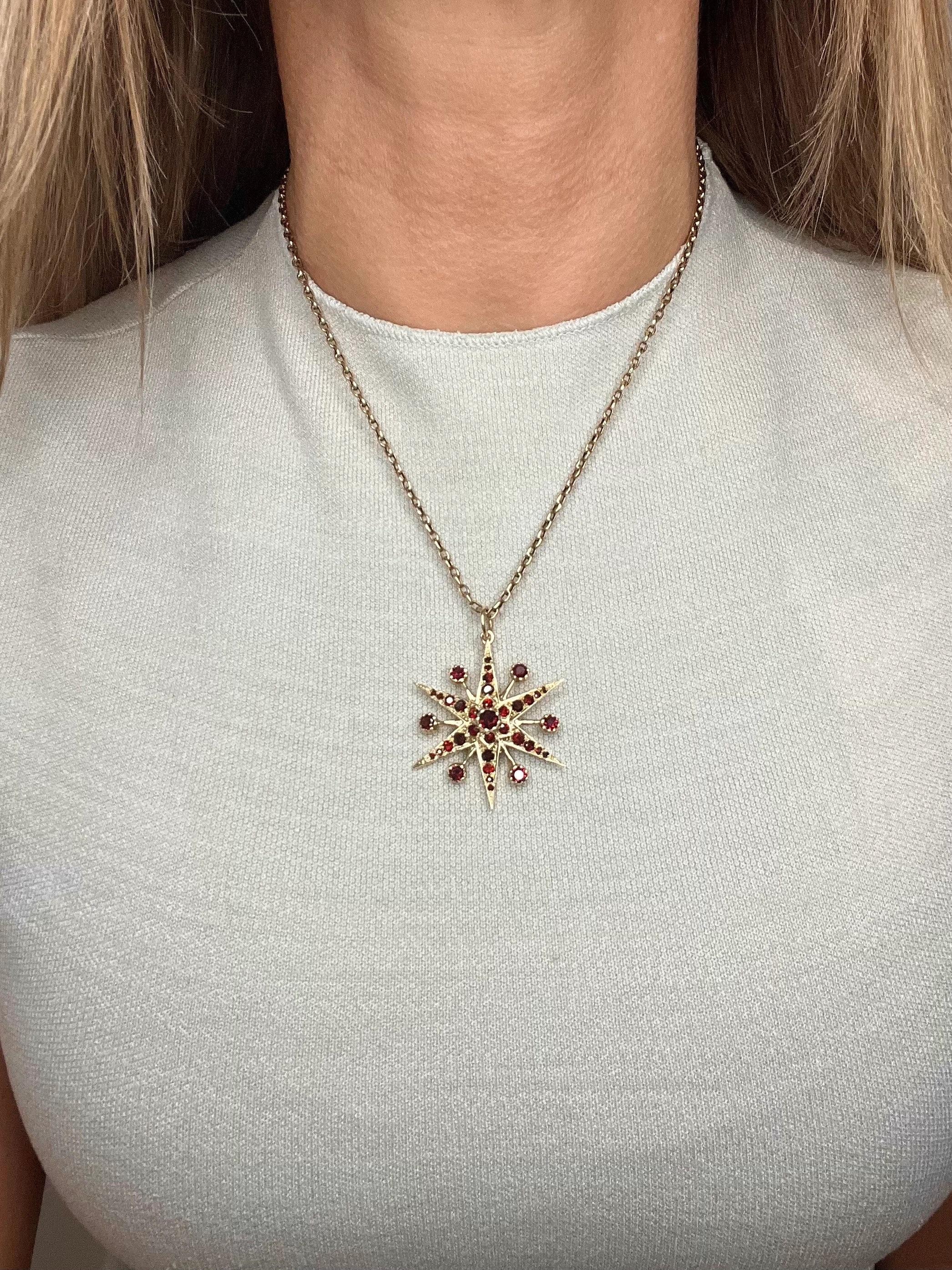 Vintage 9ct Gold 1960s Garnet Starburst Pendant For Sale 5