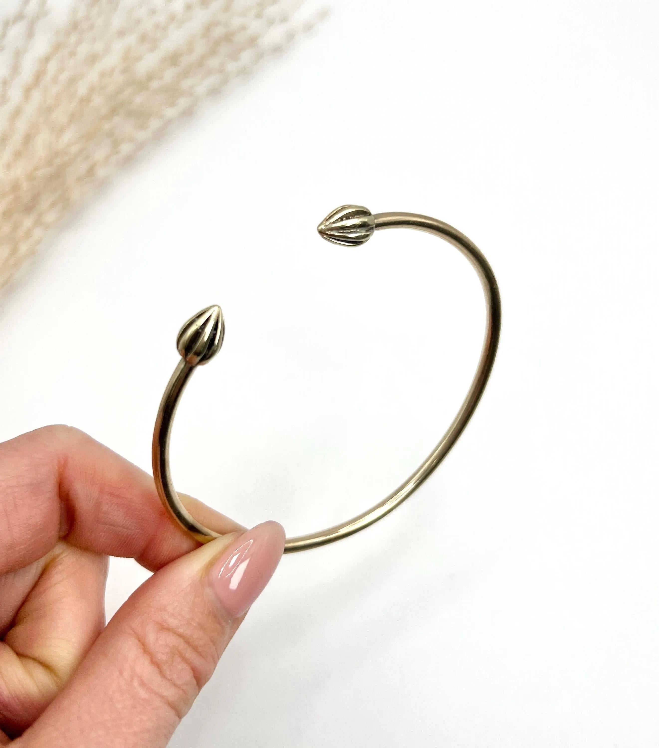 Vintage 9ct Gold, 1990s Torque Bangle, Vintage Gold Tulip, Cocoa Pod Bracelet 1