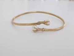 Vintage 9CT Gold and Pearl Claw Bypass Bracelet Bangle