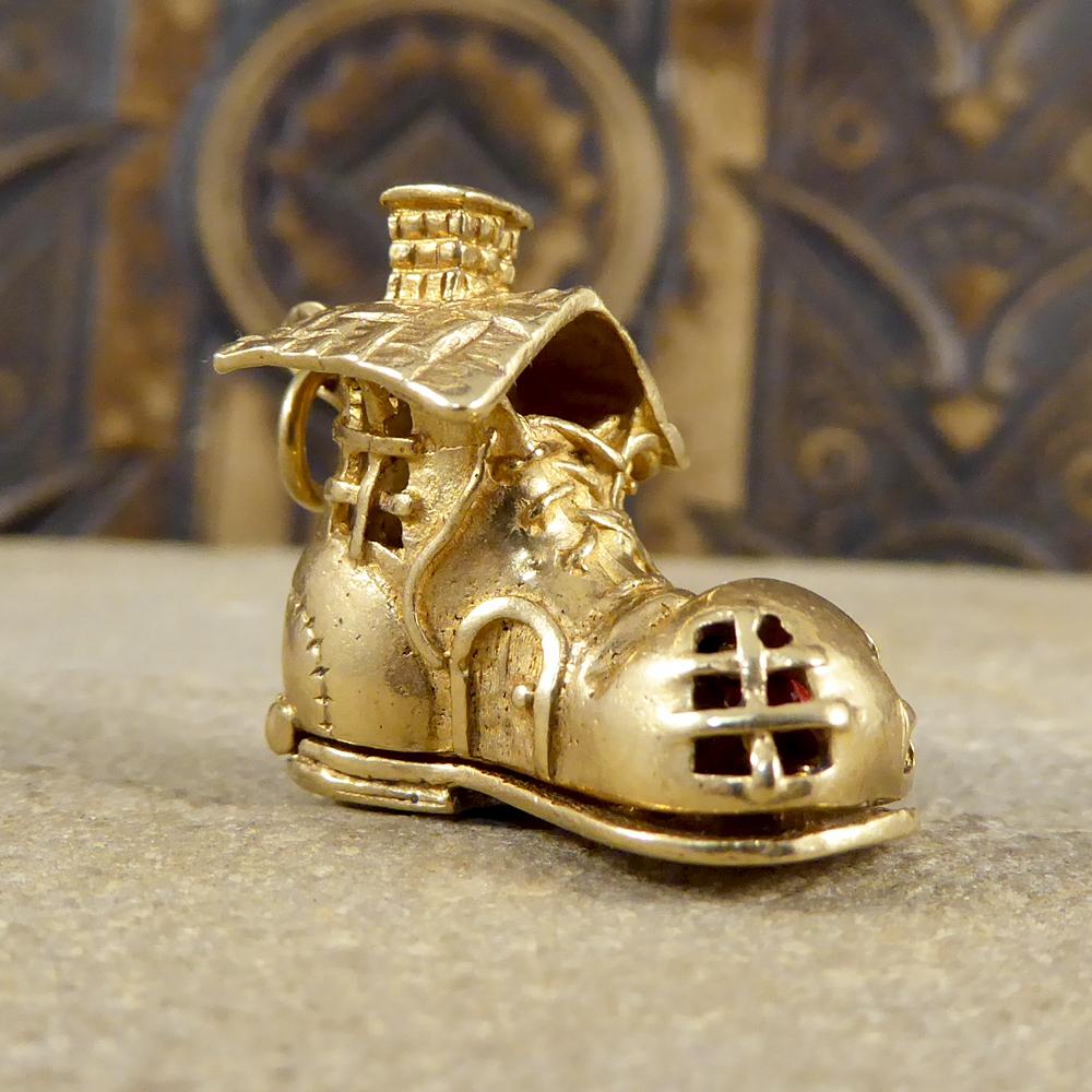 9 carat gold charms