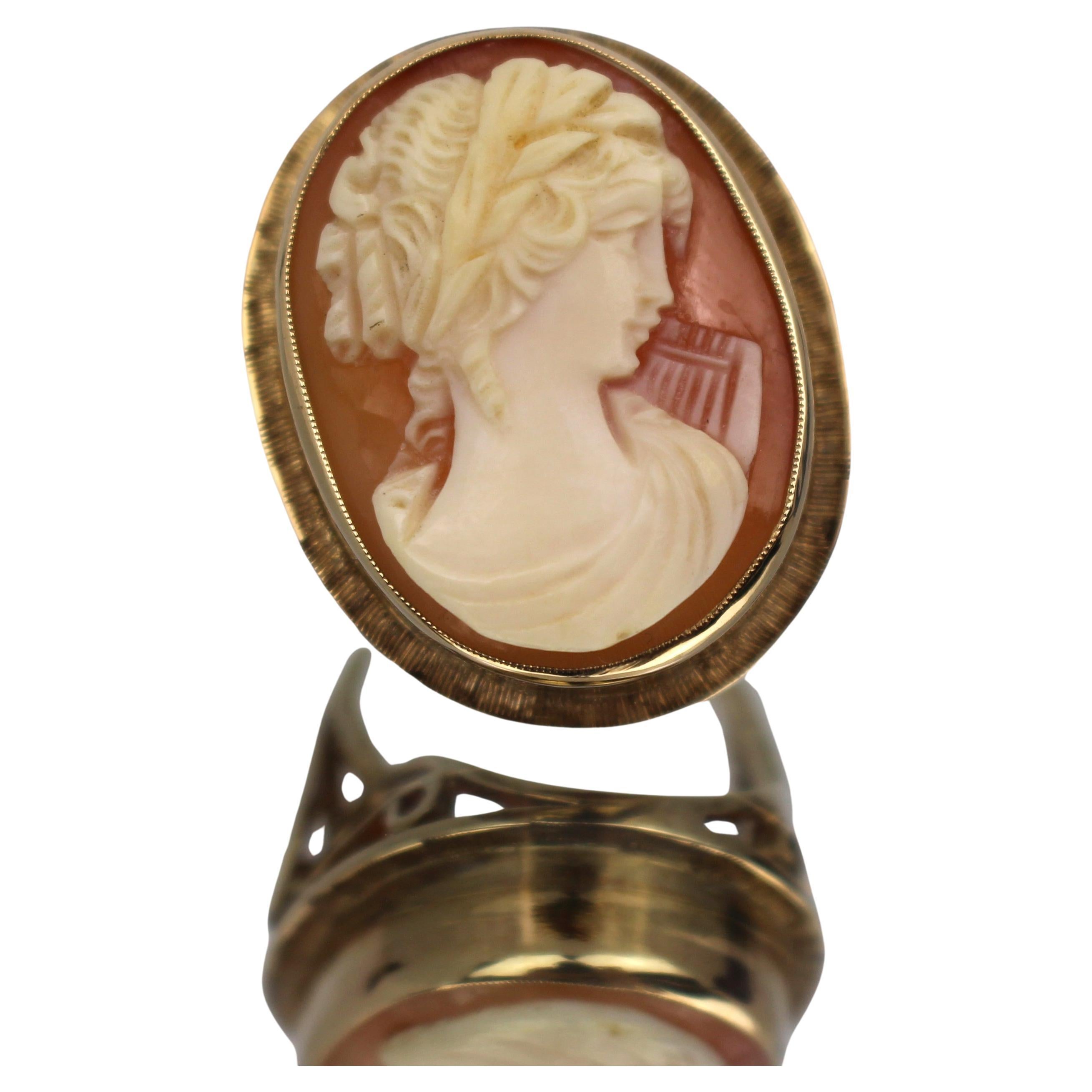 Vintage 9ct Gold Cameo Ring For Sale