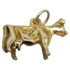 Ciondolo a forma di mucca da latte in oro 9ct c1940s 375 Purezza Solido Pesante