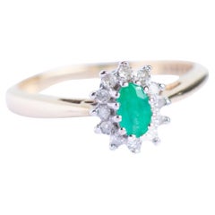 Vintage 9ct Gold Emerald & Diamond Cluster Ring