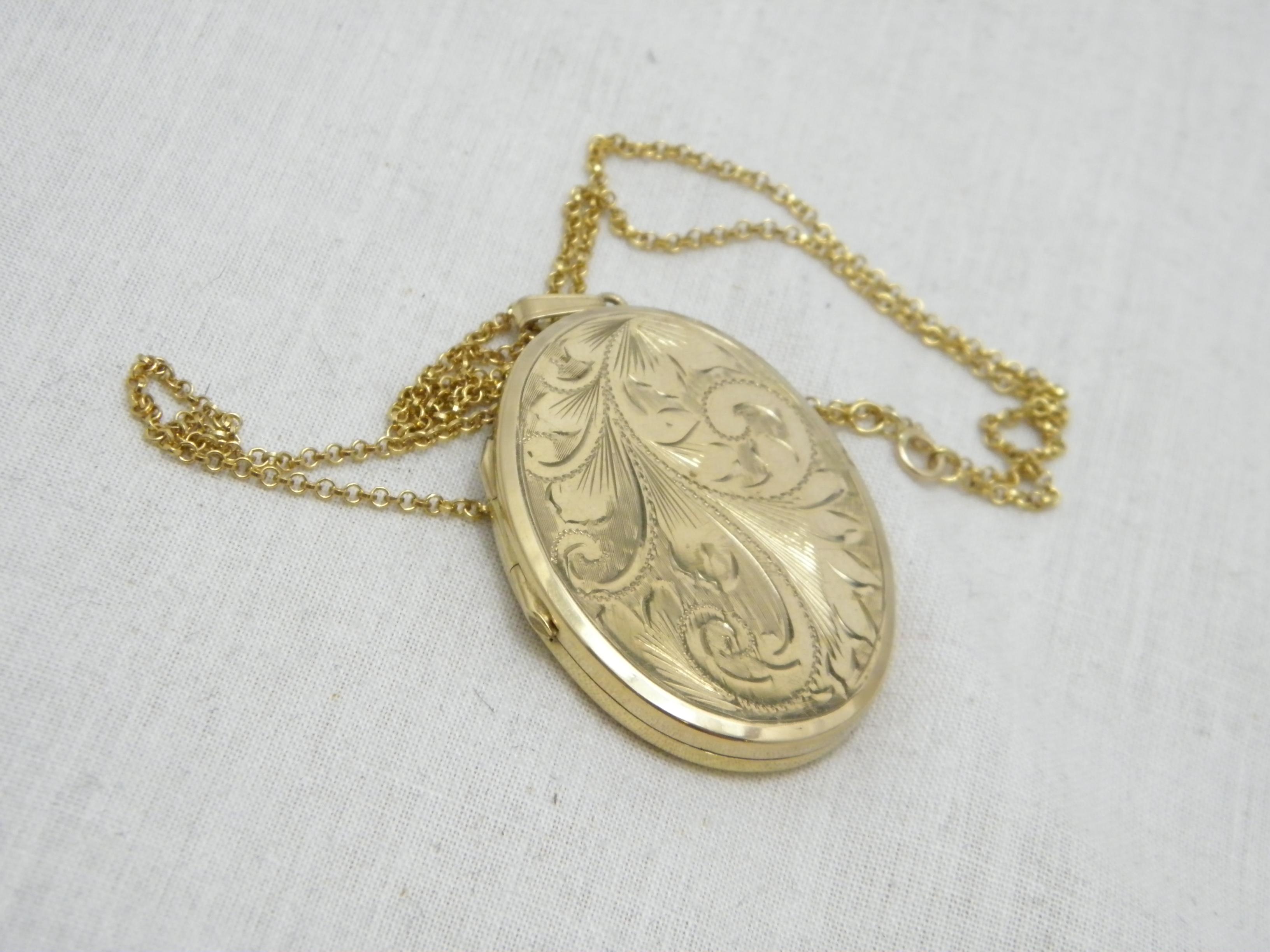 Vintage 9ct Gold Enormous Floral Locket Pendant Necklace Belcher Chain 20 Inch For Sale 5