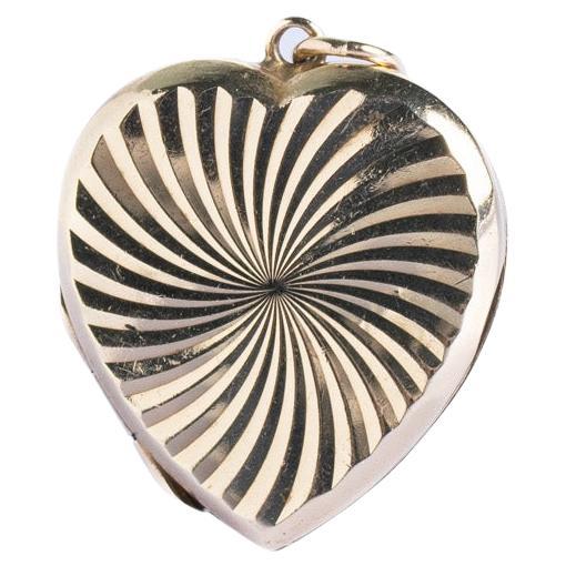 Vintage 9ct Gold Front and Back Sunburst Locket Pendentif en vente