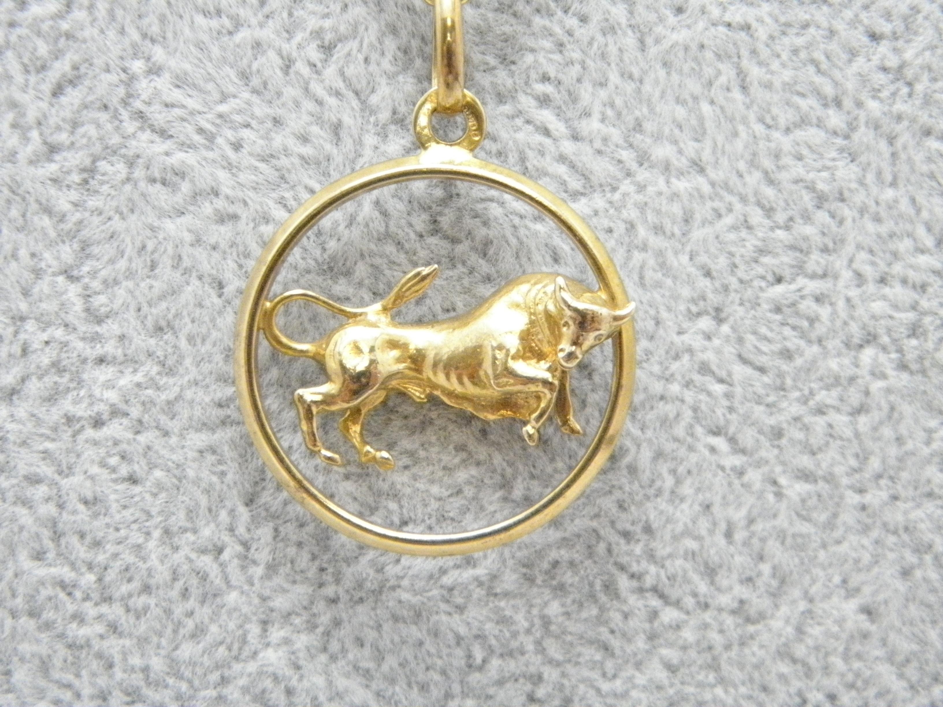 Vintage 9ct Gold Schwerer Taurus Stier-Anhänger Halskette Seil Kette 375 10.8g 19 Zoll Vintage (Zeitgenössisch) im Angebot