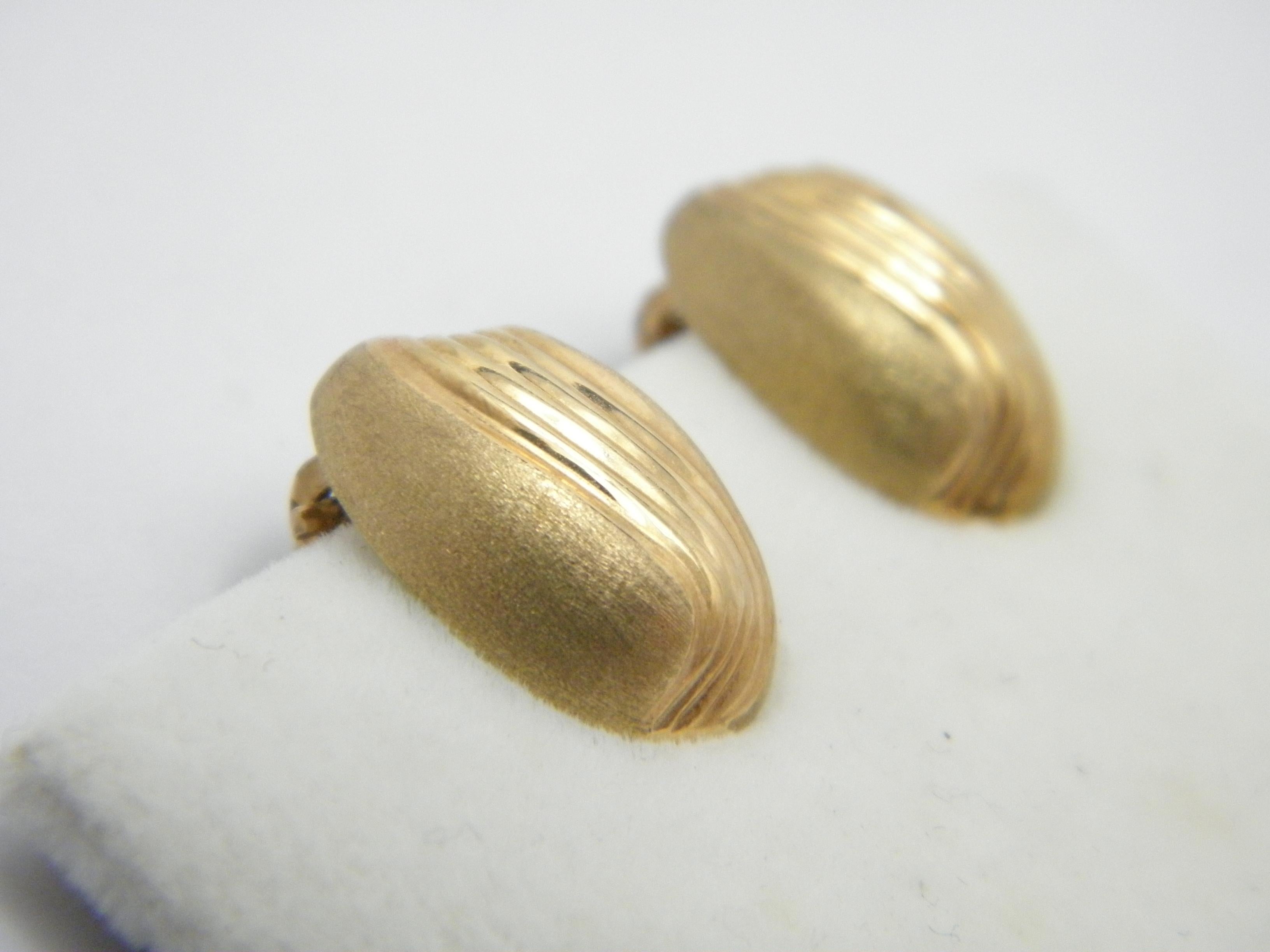 9ct gold clip on earrings