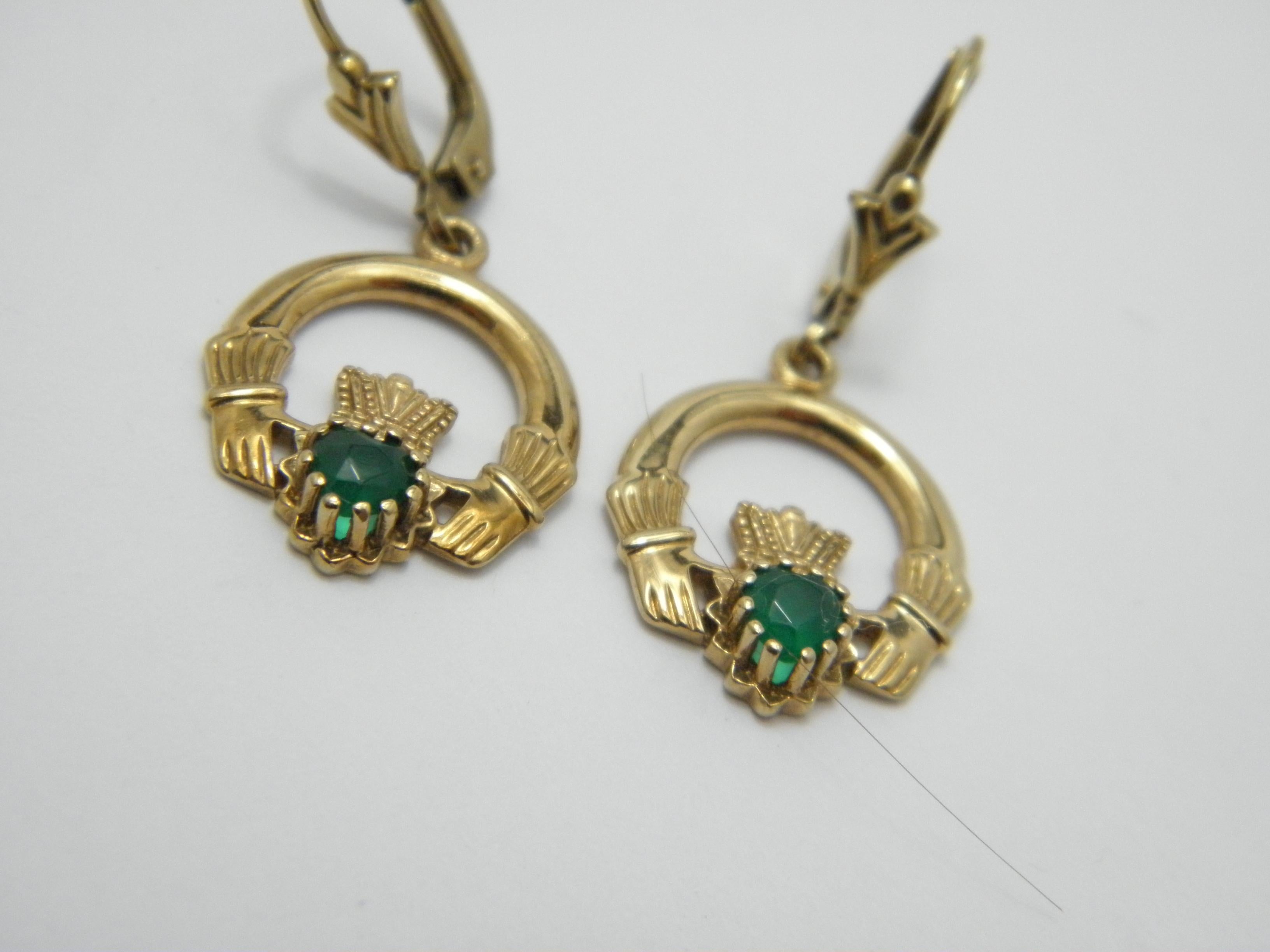 Artisan Vintage 9ct Gold Large Emerald Claddagh Drop Dangle Earrings 375 Purity VGC For Sale