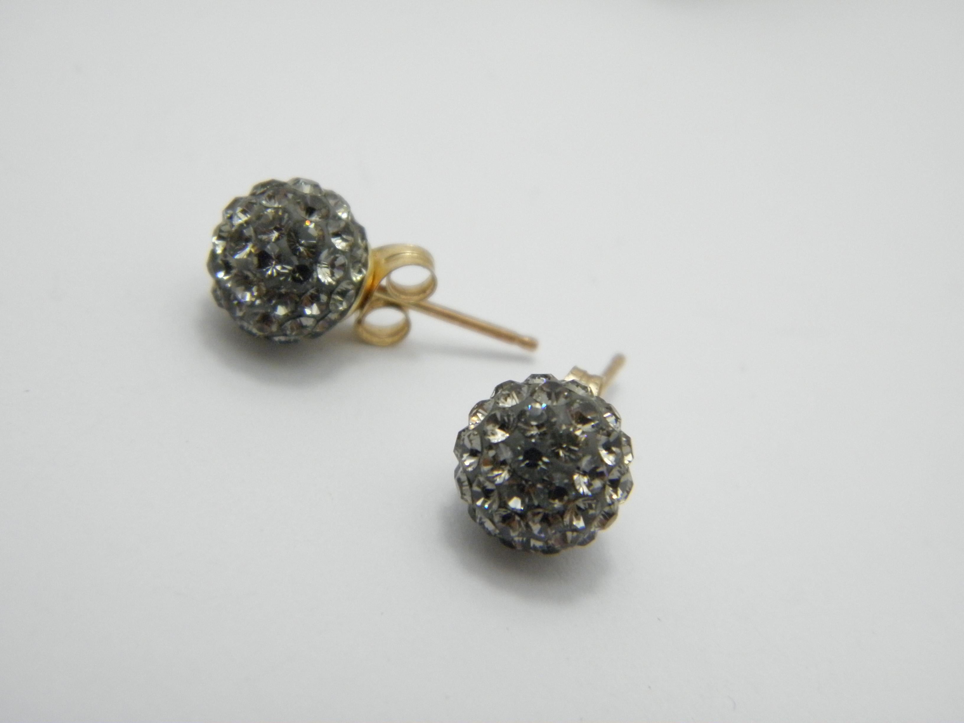 Round Cut Vintage 9ct Gold Large Glitter Ball Crystal Stud Earrings 375 Purity VGC For Sale
