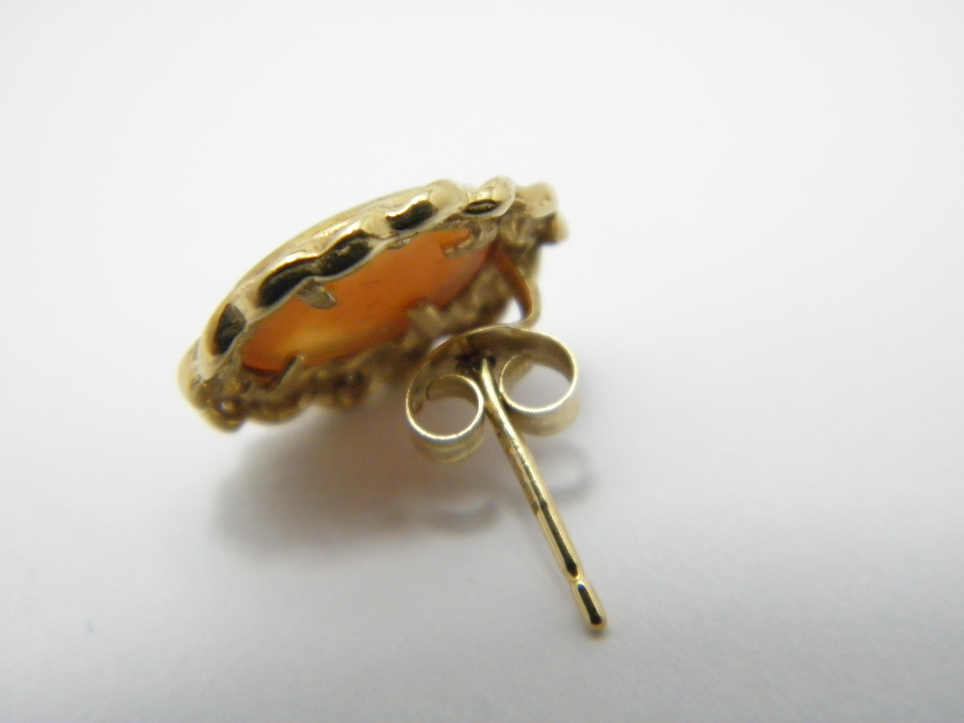 Vintage 9ct Gold Large Shell Cameo Stud Earrings 375 Purity VGC For Sale 3