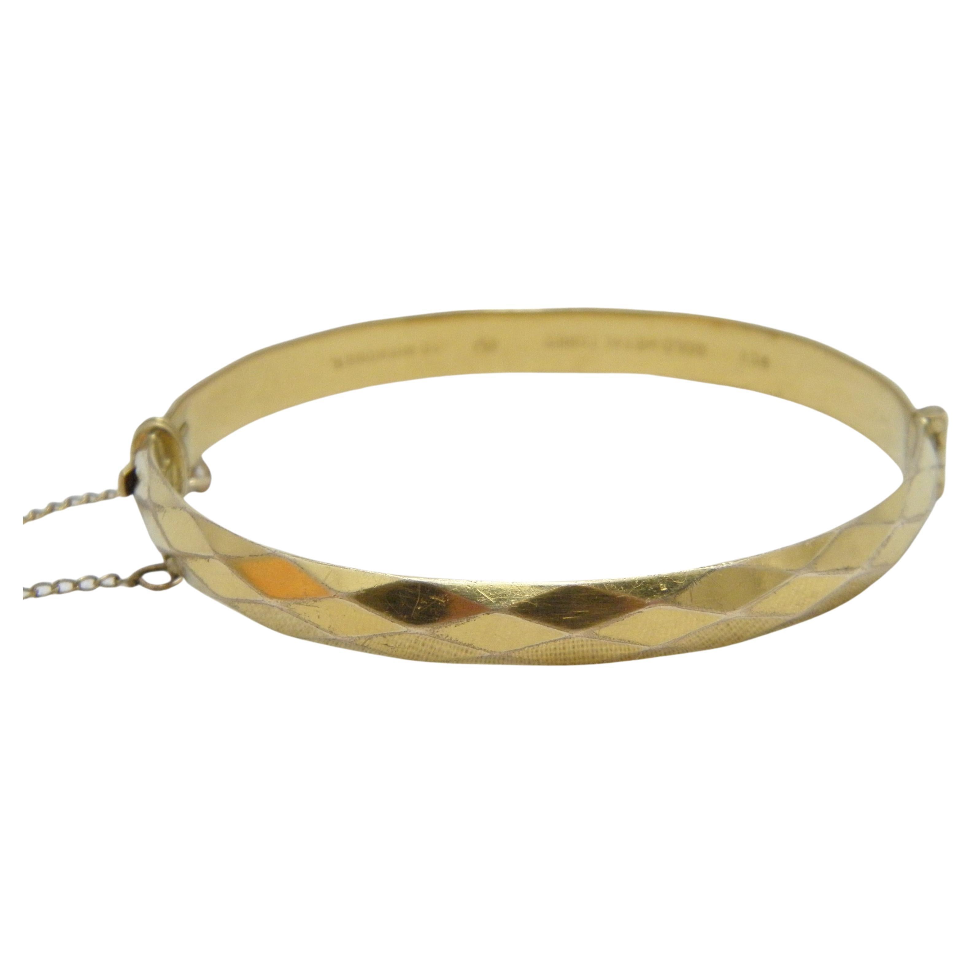 Vintage 9ct Gold 'Metal Cored' Diamond Cut Cuff Hinged Bracelet Bangle 375 For Sale