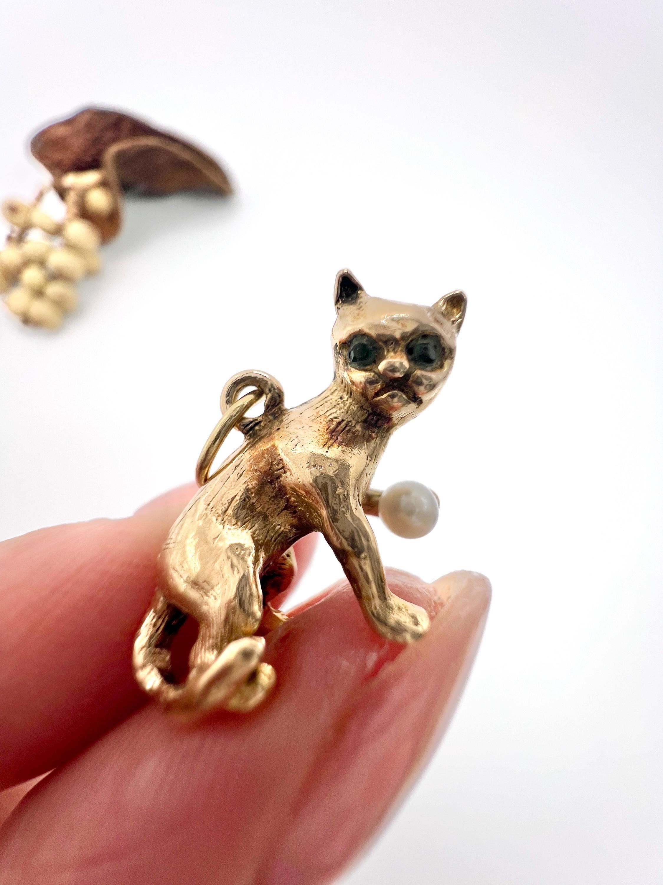 Women's or Men's Vintage 9ct Gold, Pearl Cat Pendant, Bracelet Charm, Hallmarked Birmingham 1878 For Sale