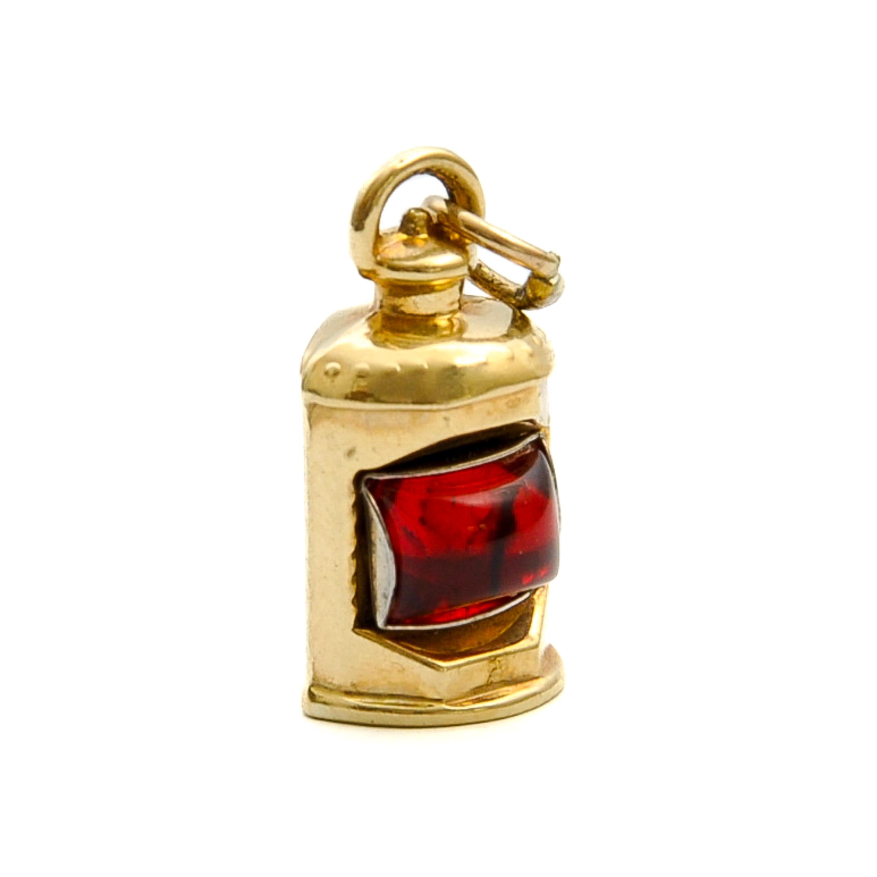 Vintage 9ct Gold Red Glass Lantern Charm  In Good Condition In Rotterdam, NL