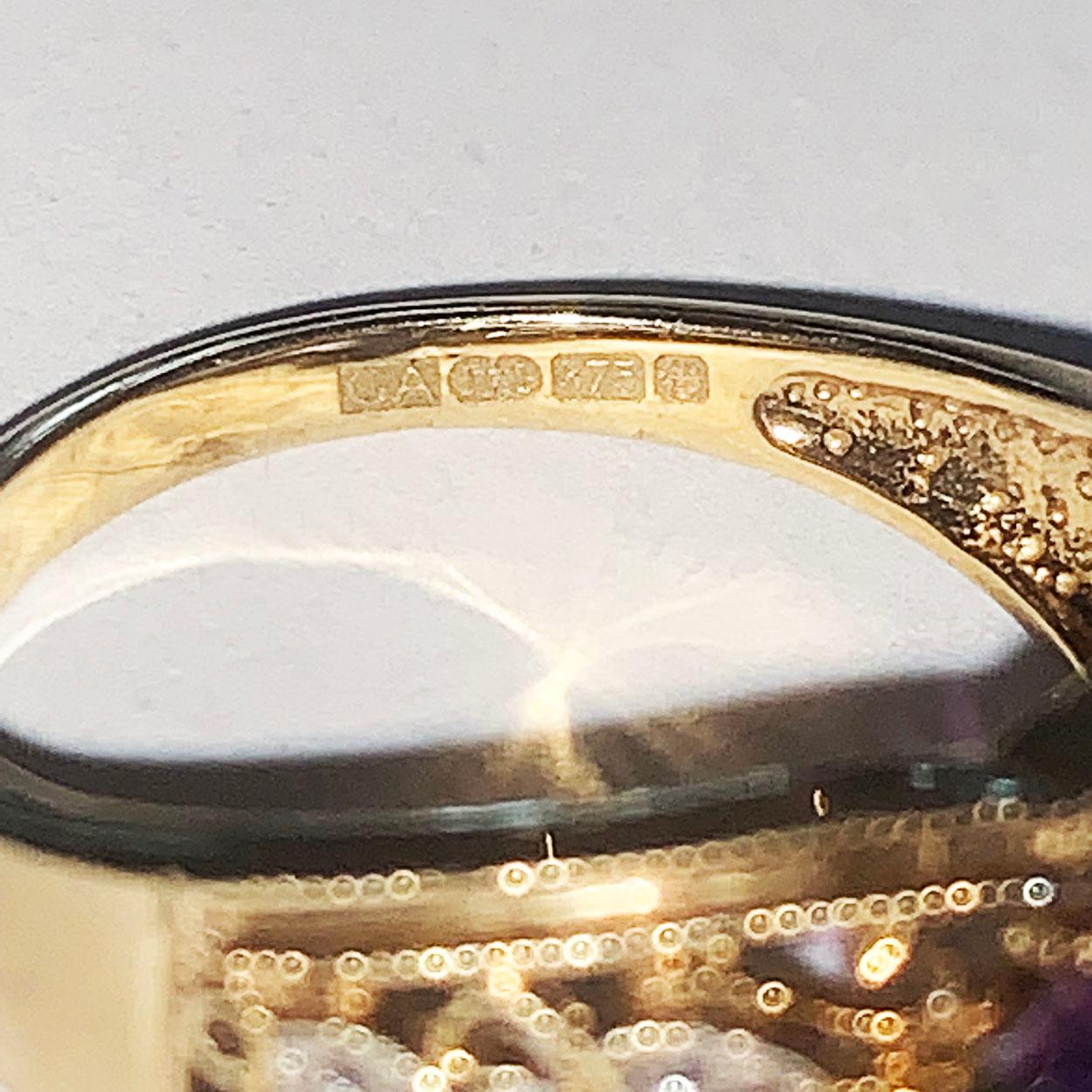 Art Deco Vintage 9ct Gold ring set with Heart Shaped Amethyst and diamonds For Sale