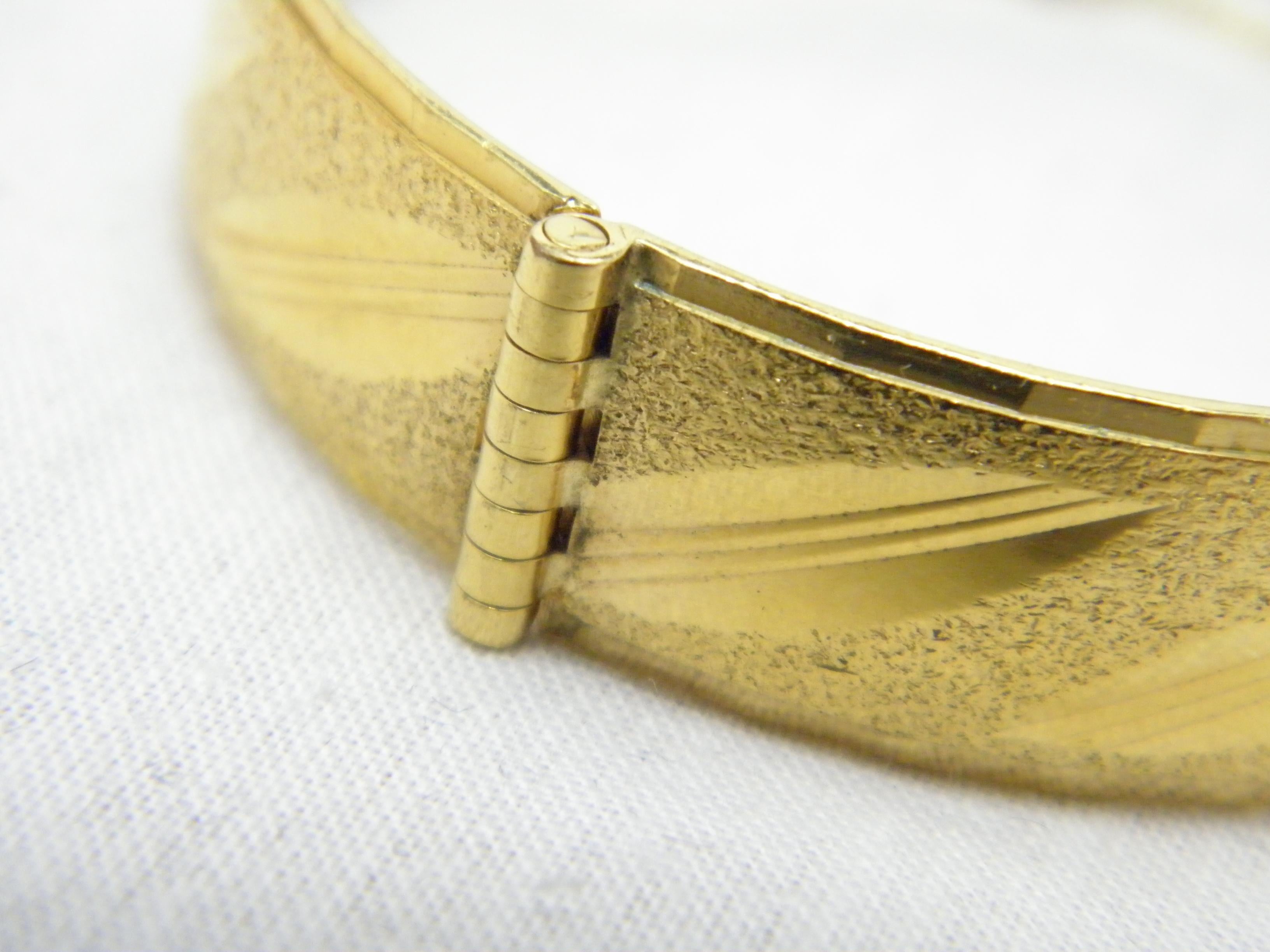 9ct gold cuff bracelet