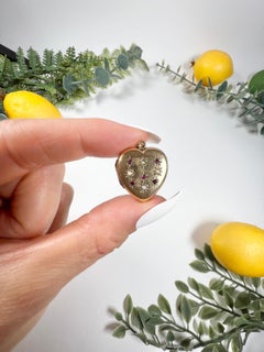 Vintage 9ct Gold Ruby & Pearl Heart Locket