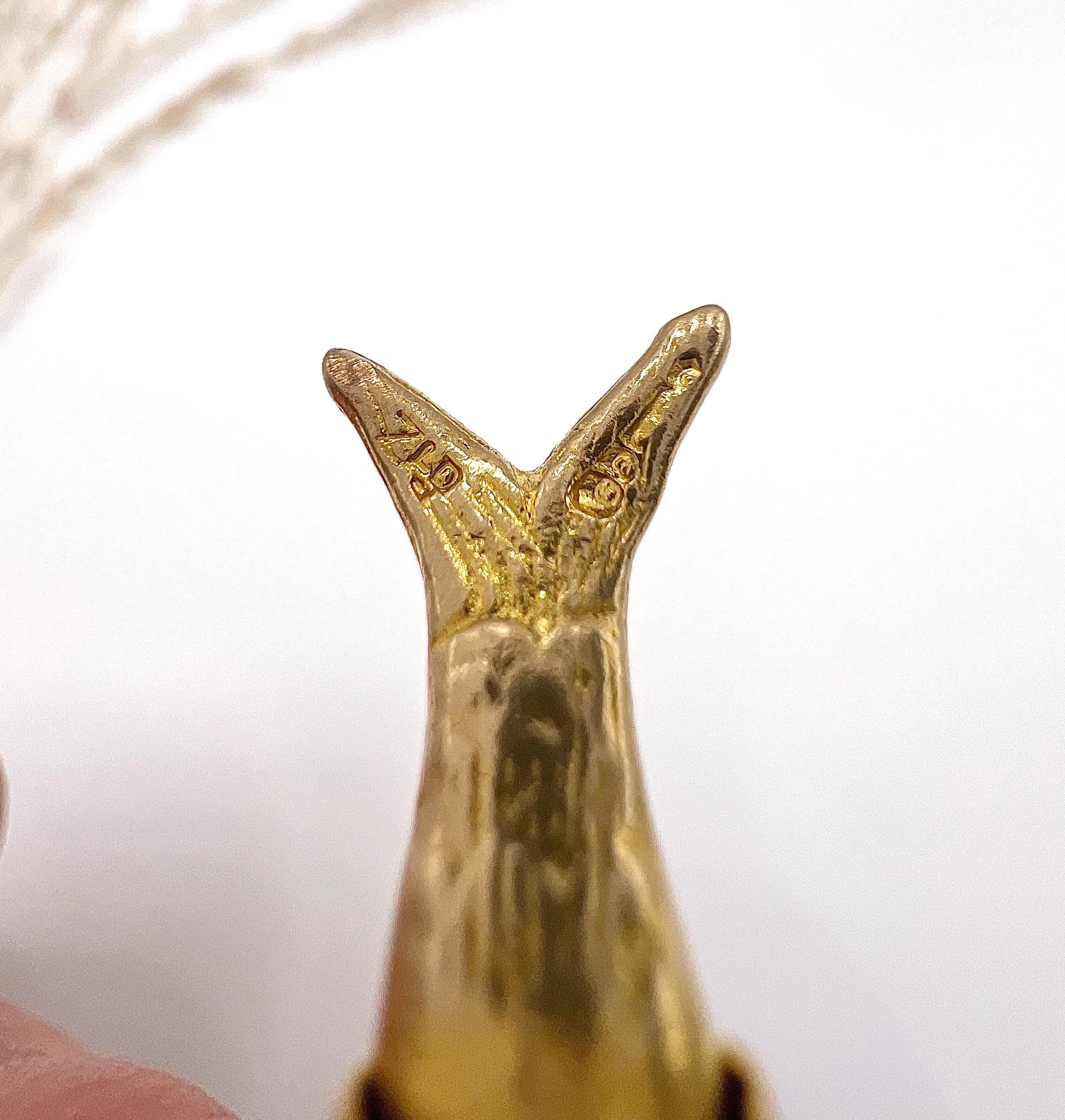 Vintage 9ct Gold gestempelt, 1970er Jahre artikuliert Lucky Fish Anhänger Charme im Angebot 2