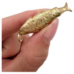 Vintage 9ct Gold Stamped, 1970s Articulated Lucky Fish Pendant Charm