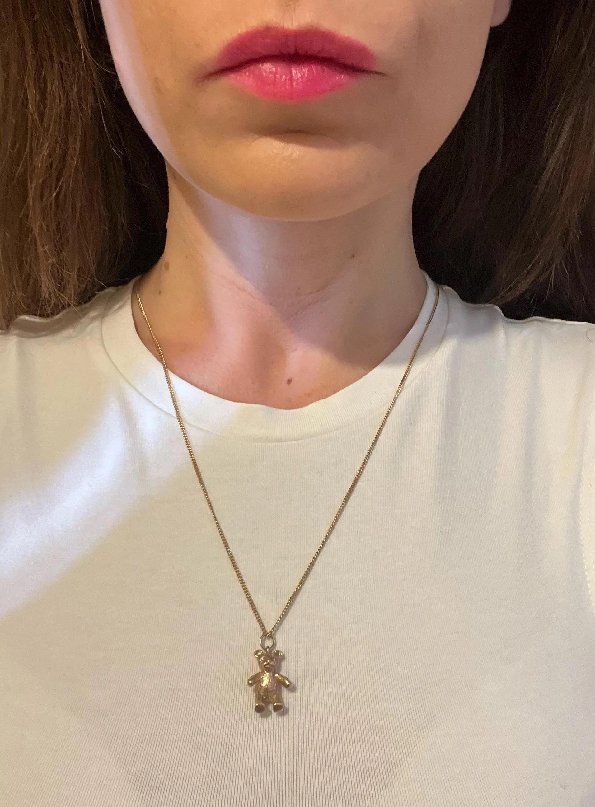 Vintage 9ct Gold Stamped, Circa 1970s Teddy Bear Pendant Charm For Sale 7