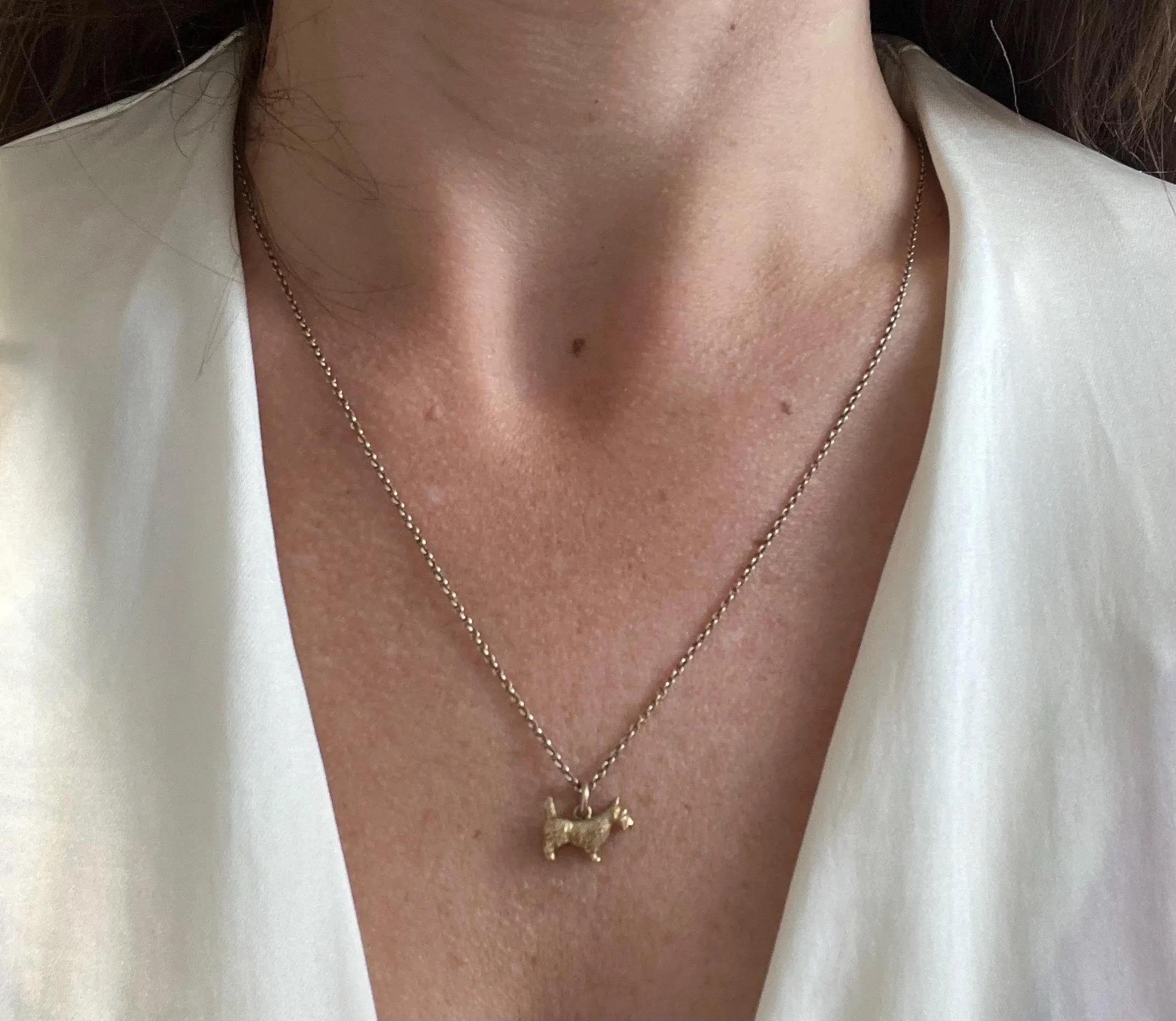 Vintage 9ct Gold gestempelt, Hund Anhänger / Charme im Angebot 7