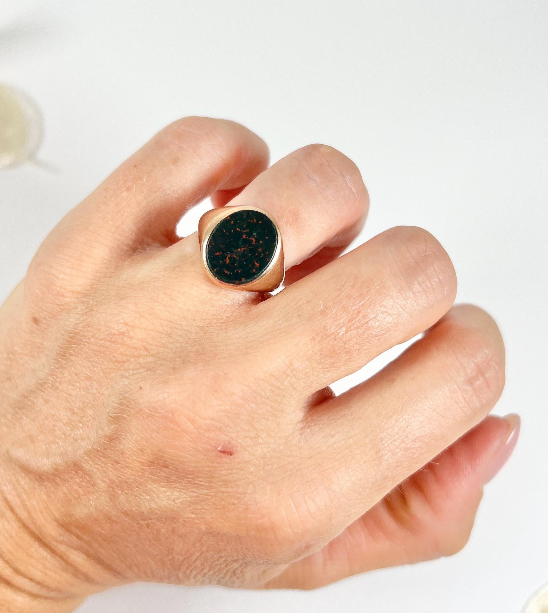 Vintage 9ct Gold Stamped, Oval Bloodstone Signet Ring, Hallmarked London 1956 2