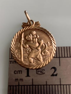 Pendentif vintage en or 9 carats représentant saint Christophe