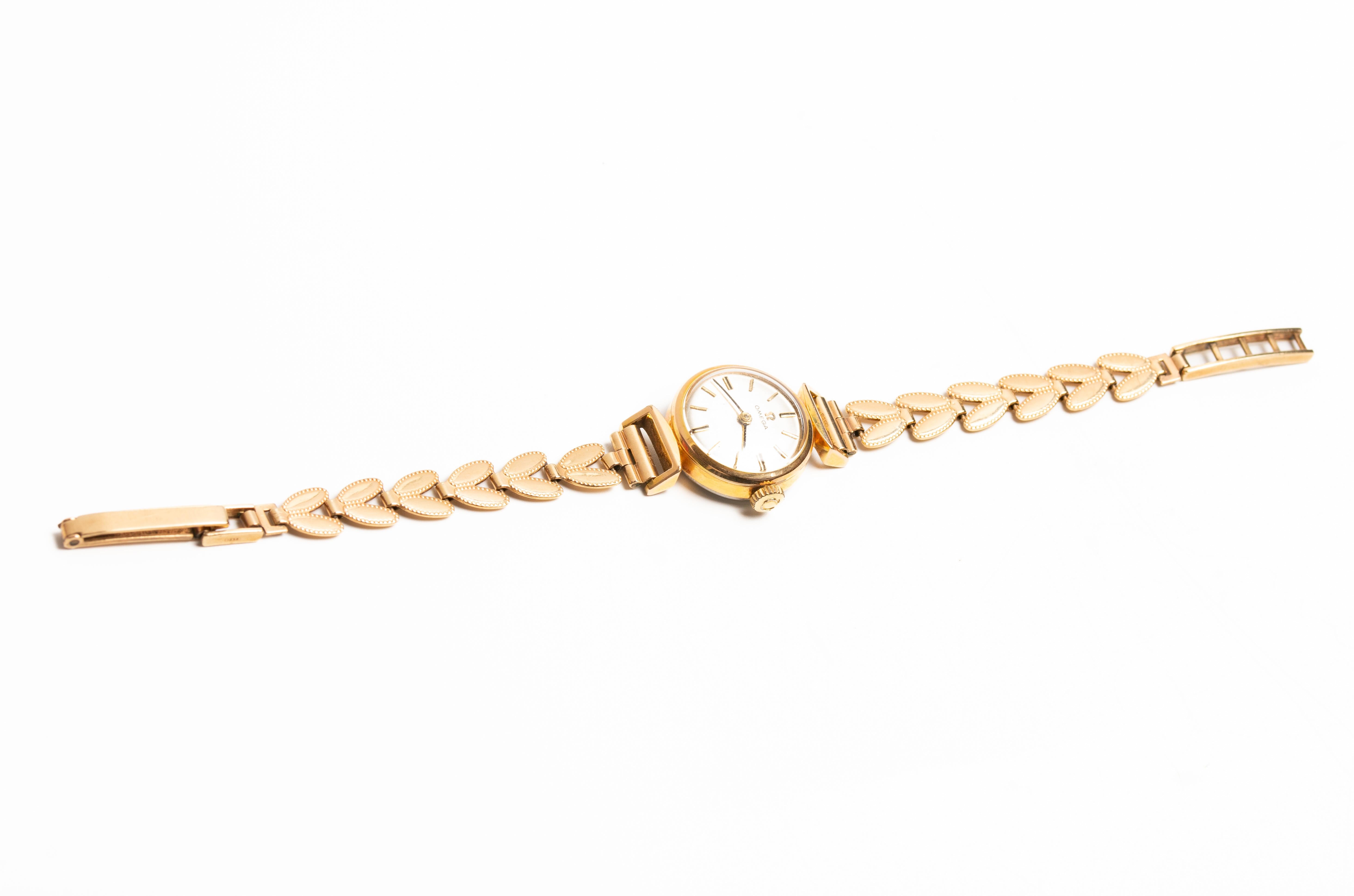 Vintage 9ct Omega Goldarmband-Armbanduhr, Vintage 2