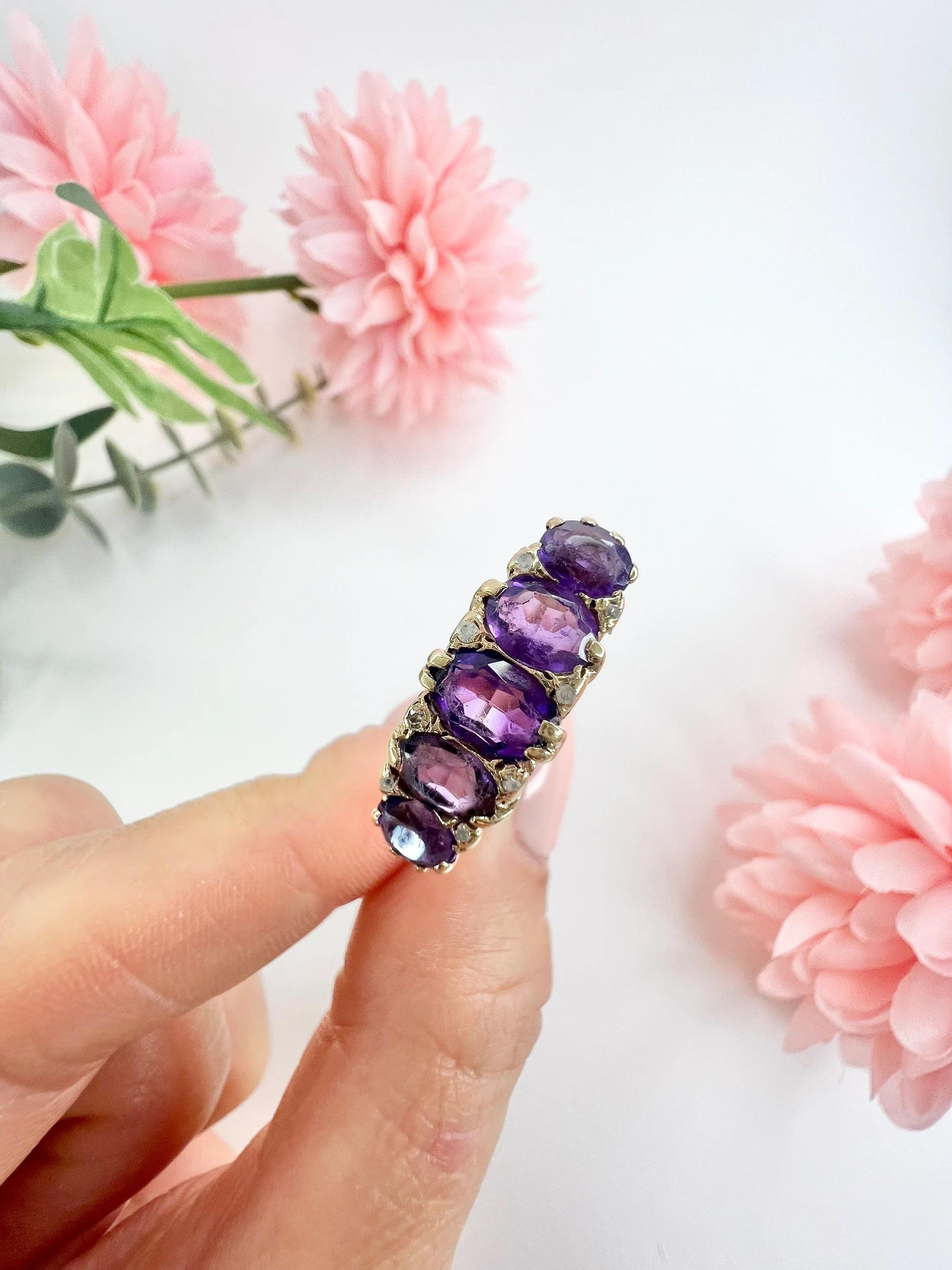 Vintage Amethyst Ring 

9ct Gold Stamped 

Circa 1980’s

Pretty, Vintage Carved Ring. Set with Lovely Bright Amethysts & Rose Cut Diamonds. 

Stones Are Slightly Rubbed As Shown in Photos. 

Height of The Ring Measures Approx 8mm
& Width Approx