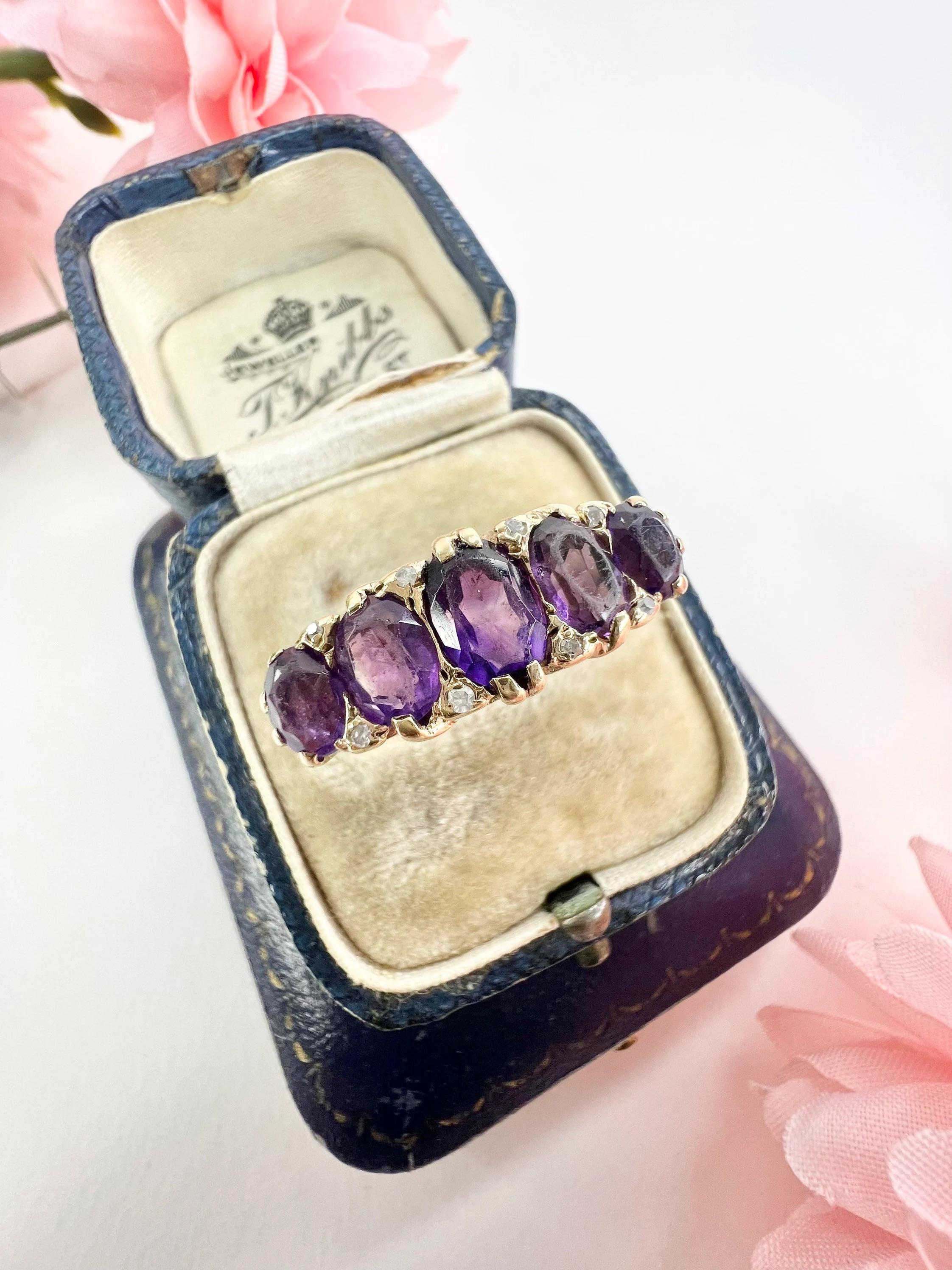 Vintage 9ct Rose Gold Amethyst & Diamond Carved Ring In Good Condition For Sale In Brighton, GB
