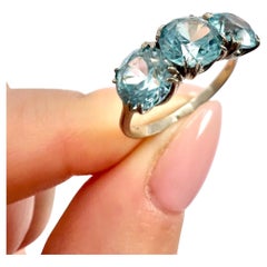 Vintage 9ct Weißgold, 1960er Jahre Dreistein- Zirkon-Ring, Vintage Trilogy-Ring