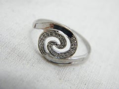 Vintage 9ct White Gold Diamond Swirl Ring 375 Purity Art Deco
