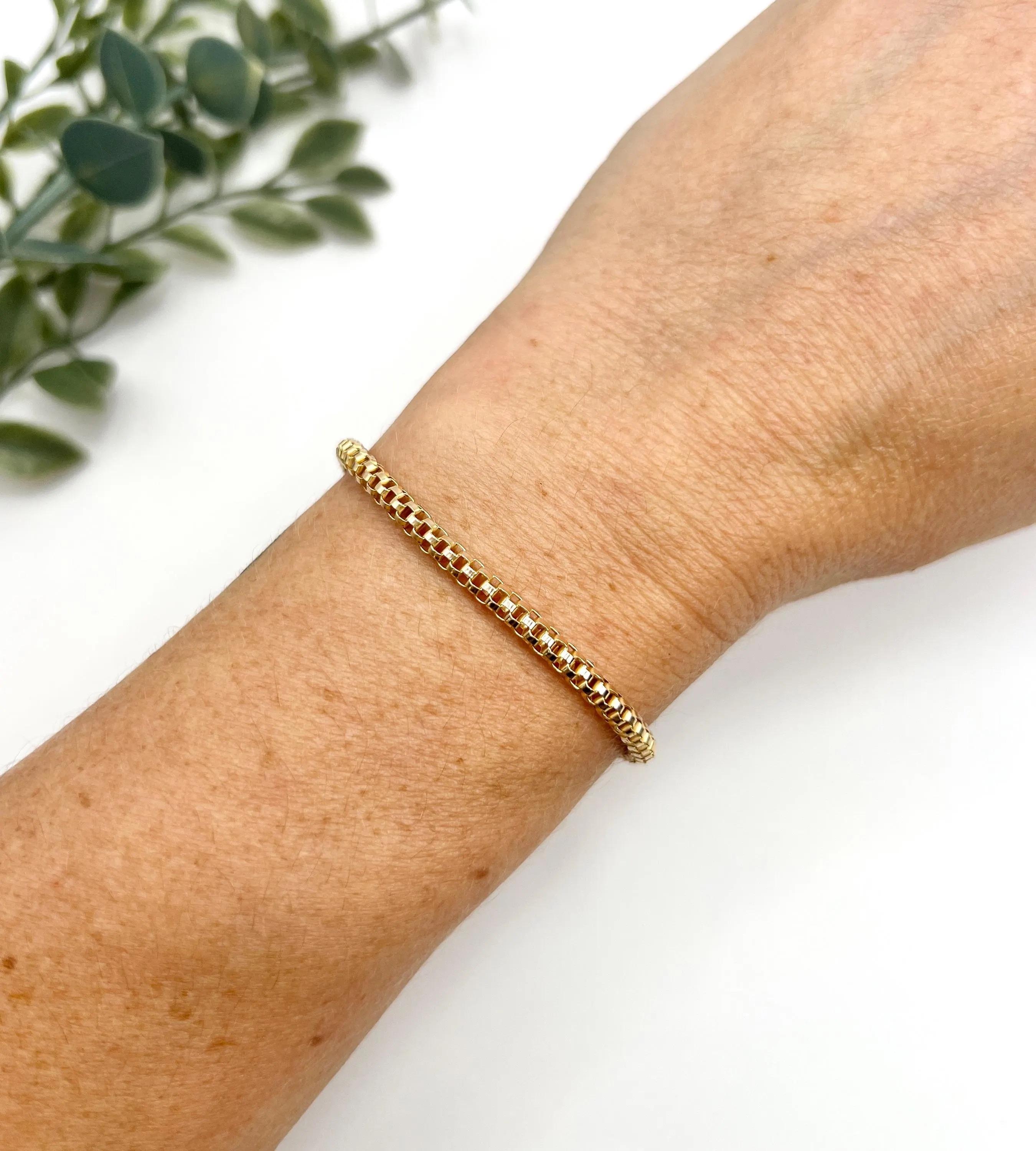 Vintage 9ct Yellow Gold, 1980 Balestra, Fancy Open Box Link Bracelet en vente 3