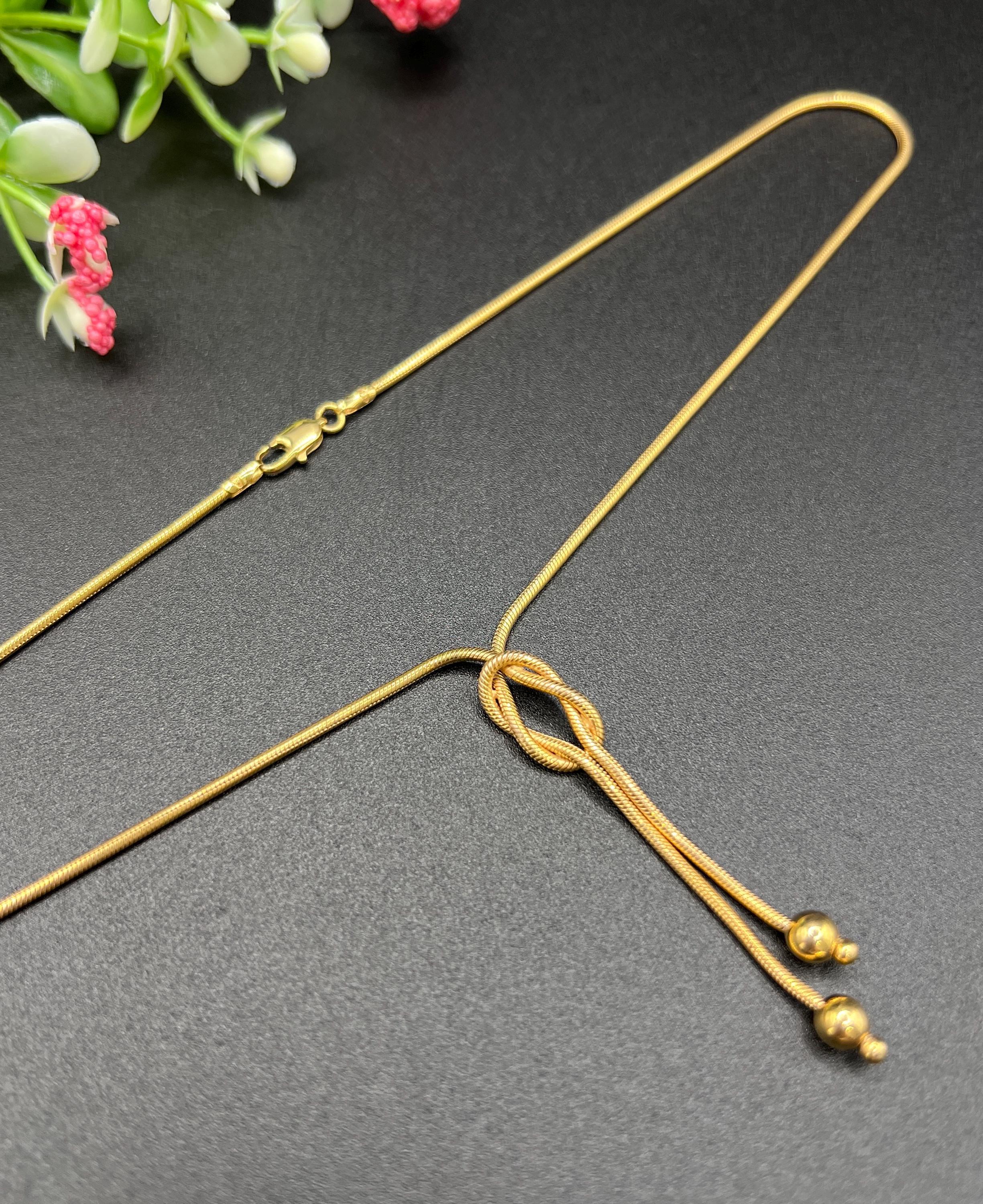 Cadena de nudo de enamorado de eslabones de serpiente de oro amarillo 9 ct de la década de 1990 con matasellos de Birmingham en venta 3