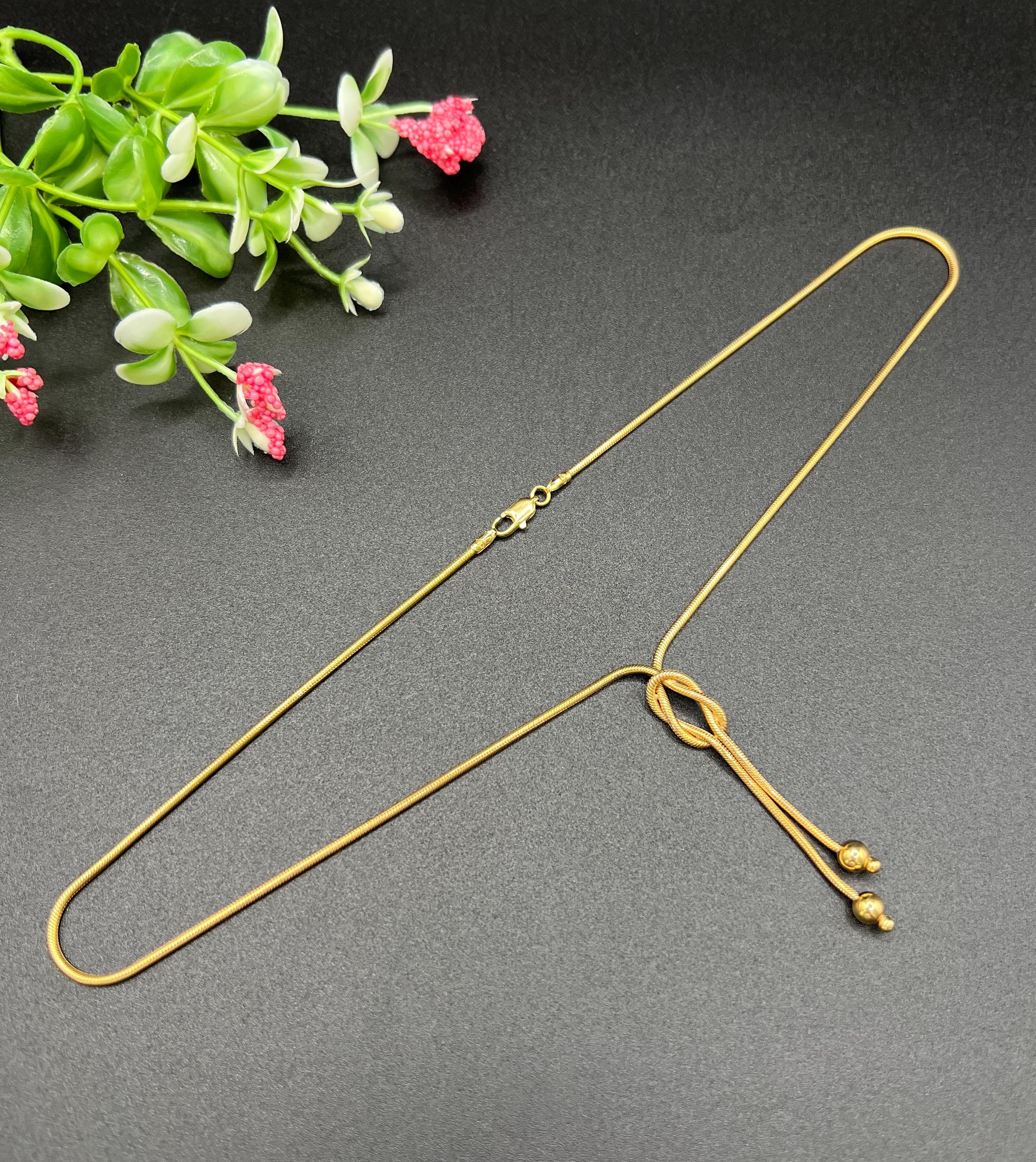 Cadena de nudo de enamorado de eslabones de serpiente de oro amarillo 9 ct de la década de 1990 con matasellos de Birmingham en venta 4