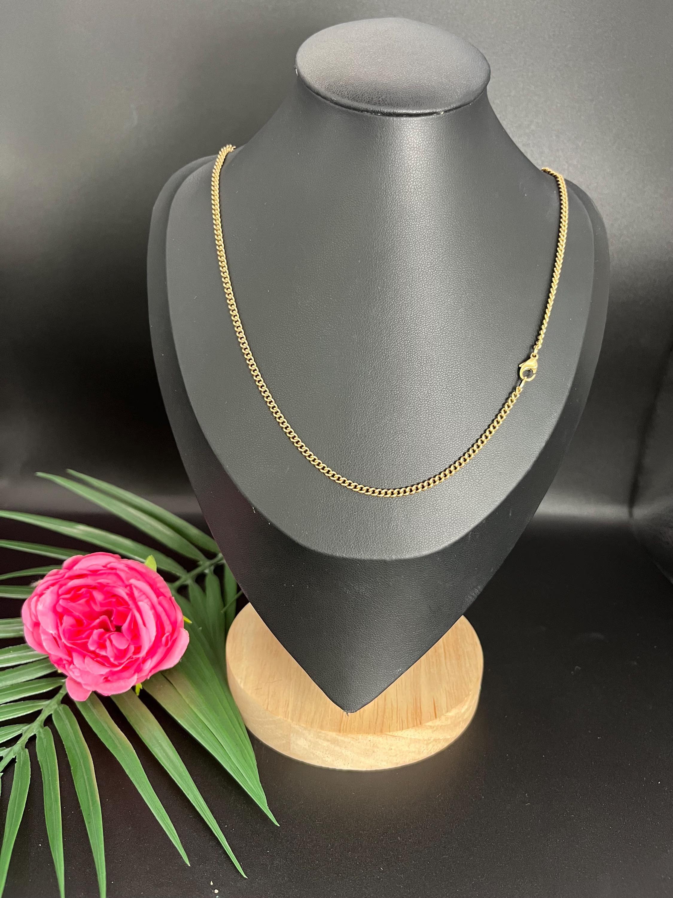 Vintage 9ct Yellow Gold 21 1/2 Inch Curb Link Chain with Lobster Clasp Bon état - En vente à Brighton, GB